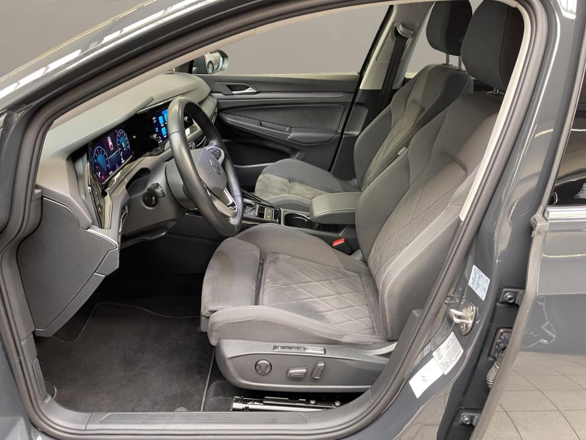 Volkswagen Golf Variant Style