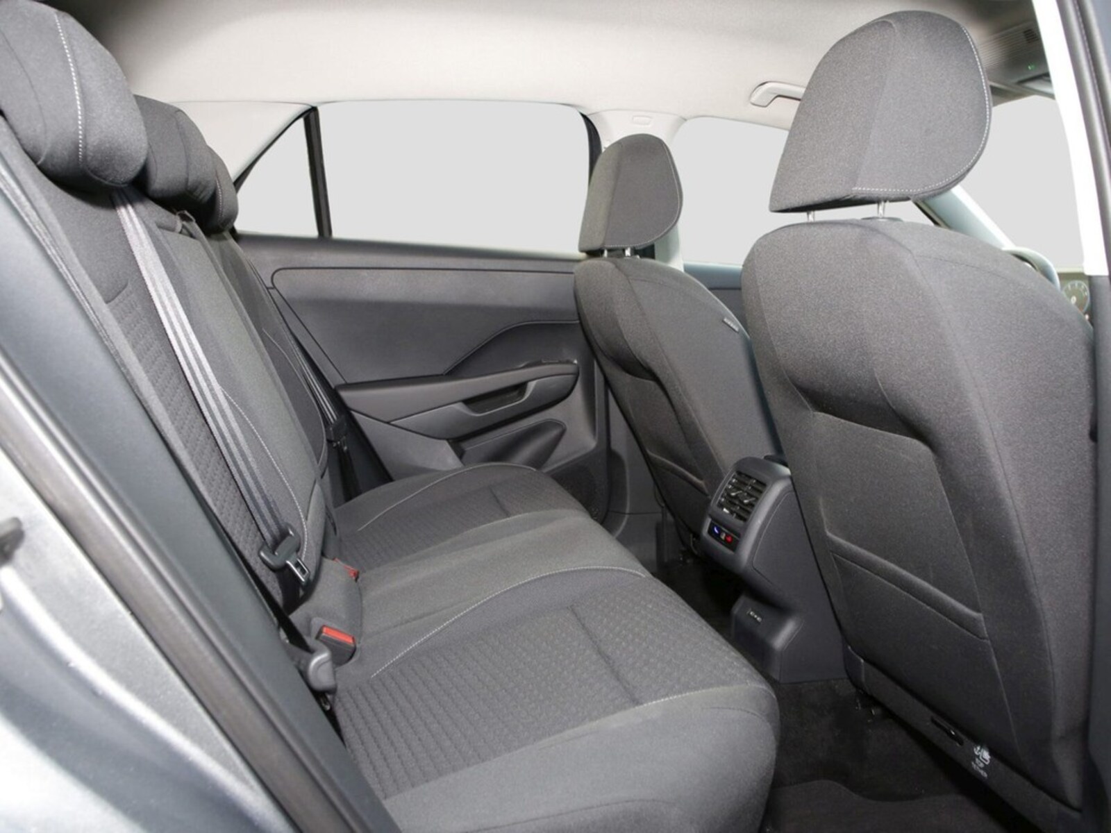 Volkswagen T-Roc – Bild 12