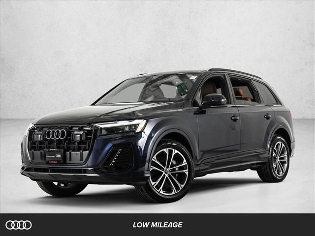 2025 Audi Q7 Premium Plus's photo