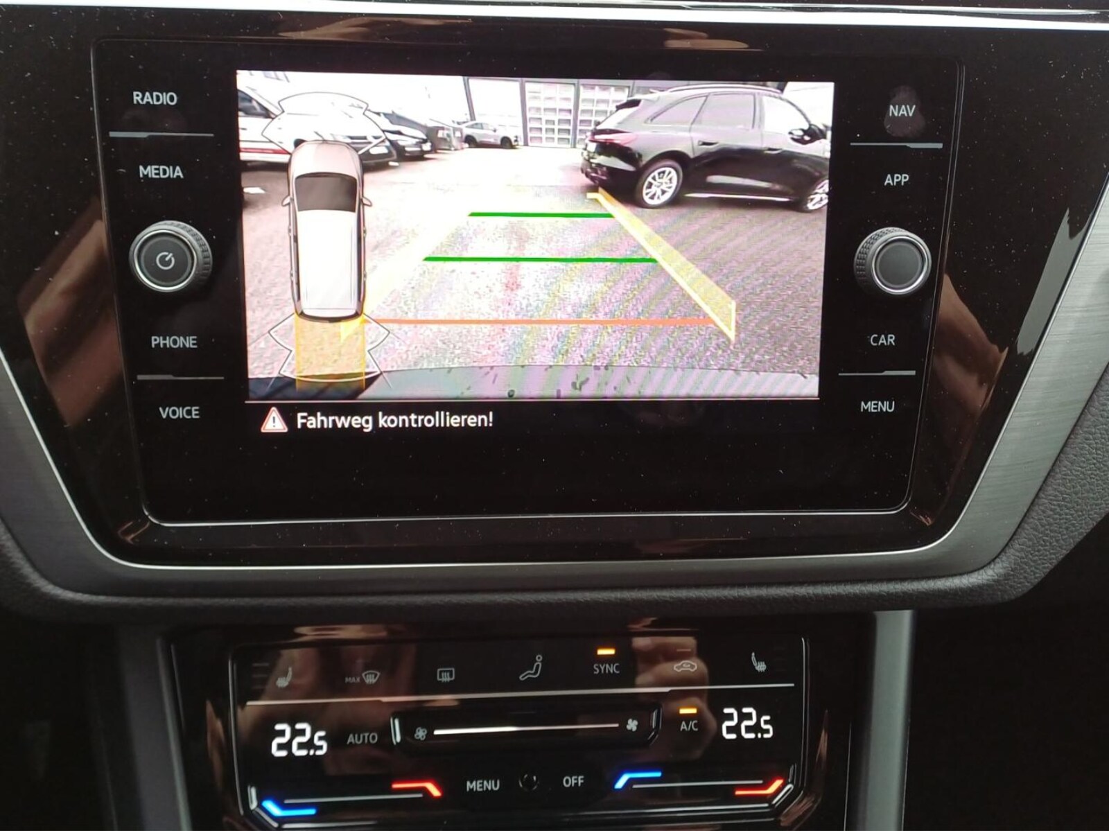 Volkswagen Touran – Bild 12