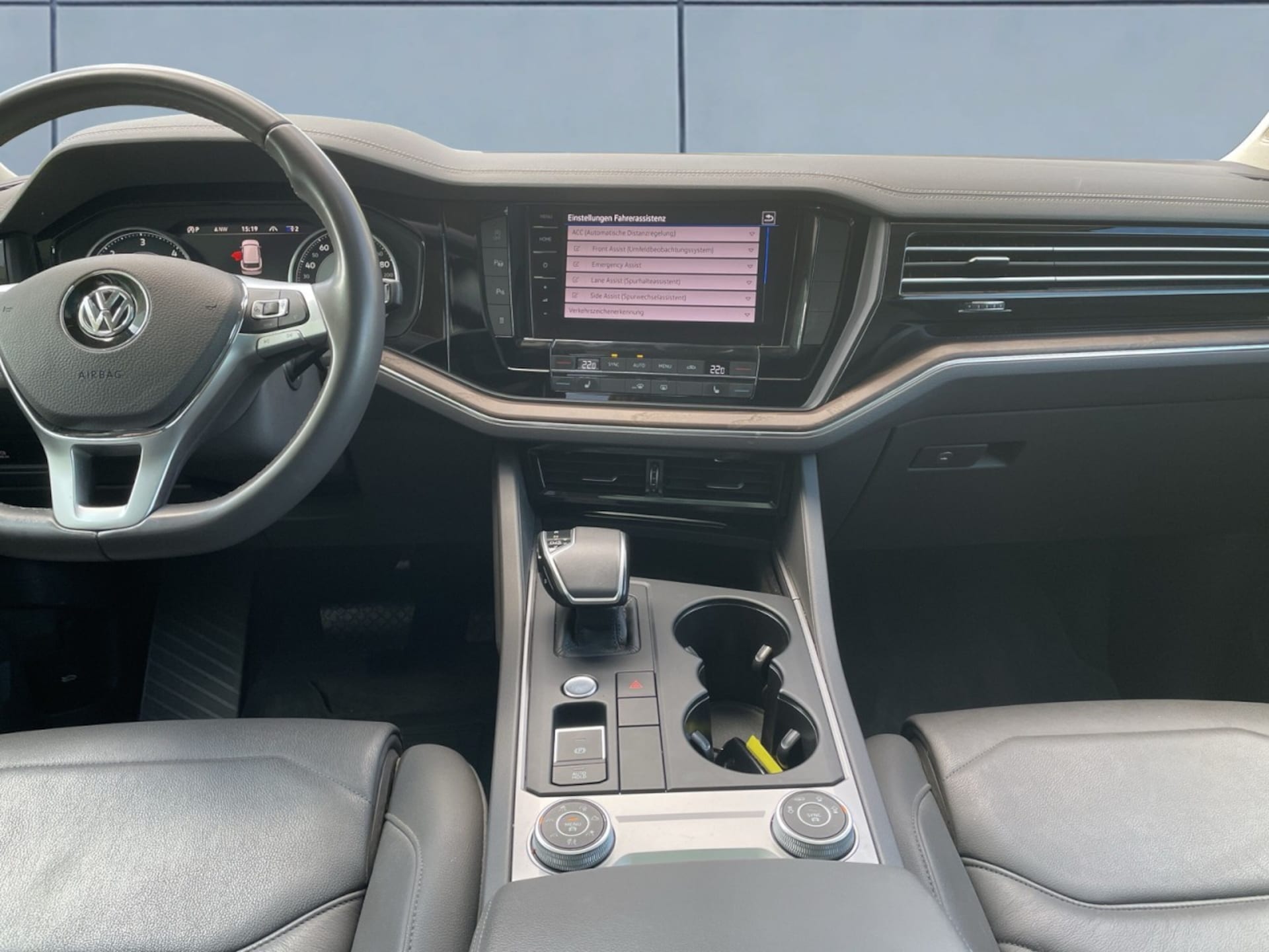 Volkswagen Touareg Basis-Modell