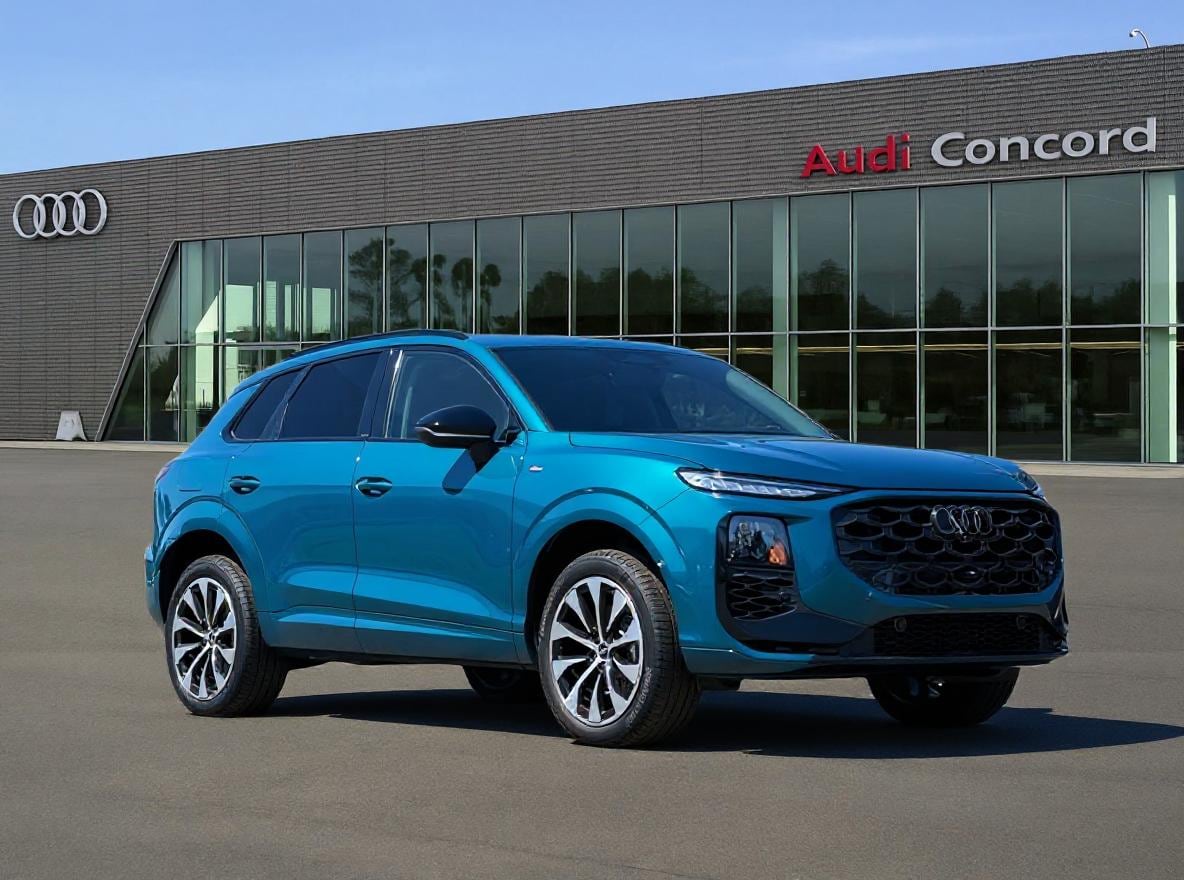 2026 Audi Q3 S line quattro's photo