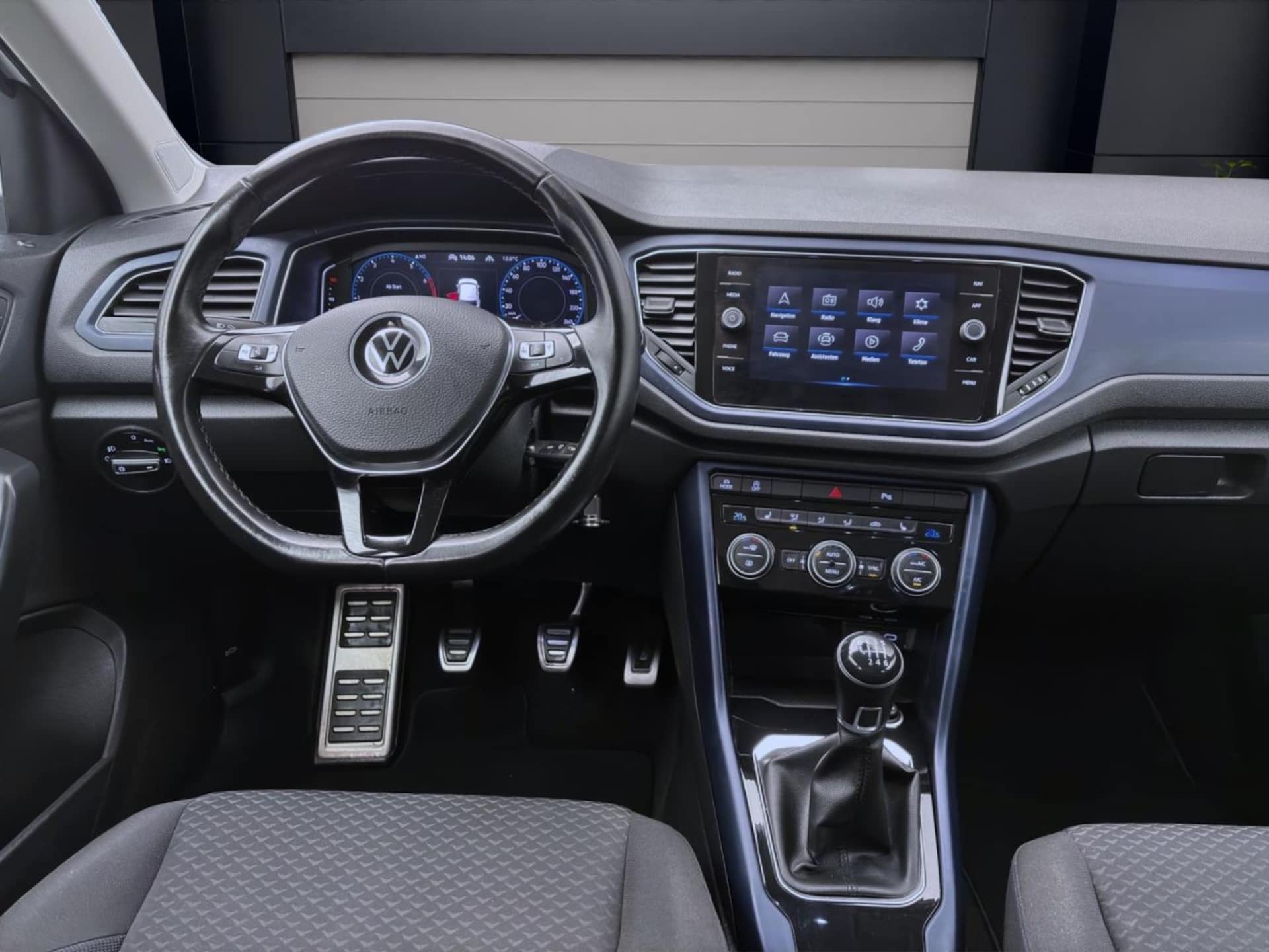 Volkswagen T-Roc United