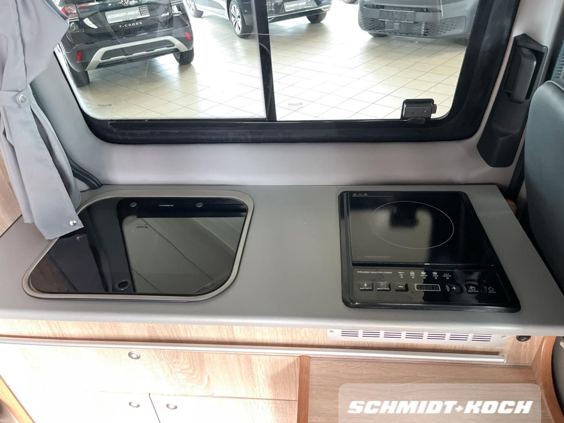 Volkswagen T6.1 Transporter Kasten langer Radstand