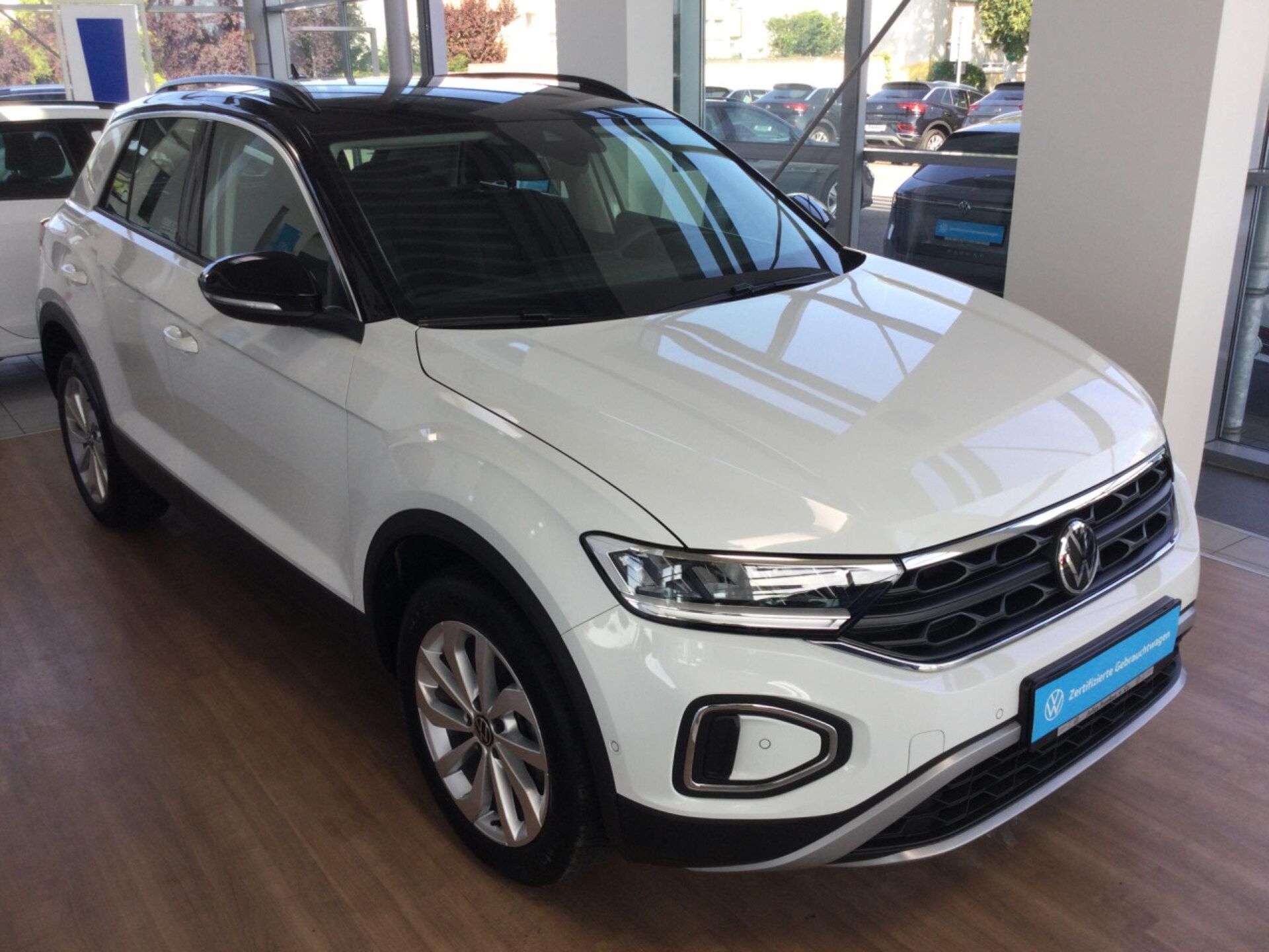 Volkswagen T-Roc Life