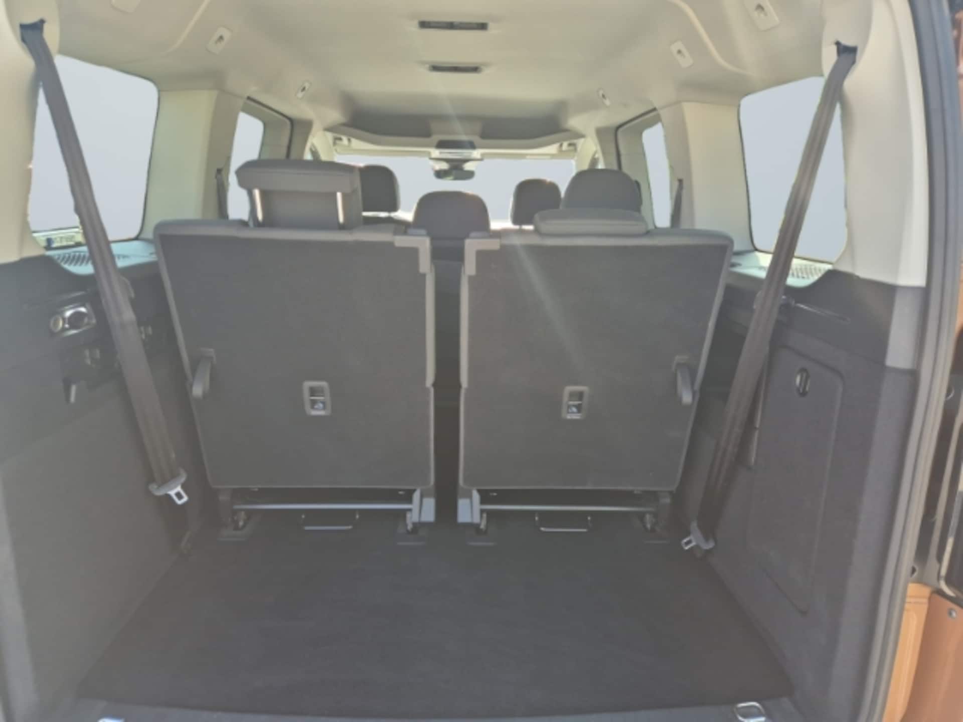 Volkswagen Caddy Maxi Basis-Modell