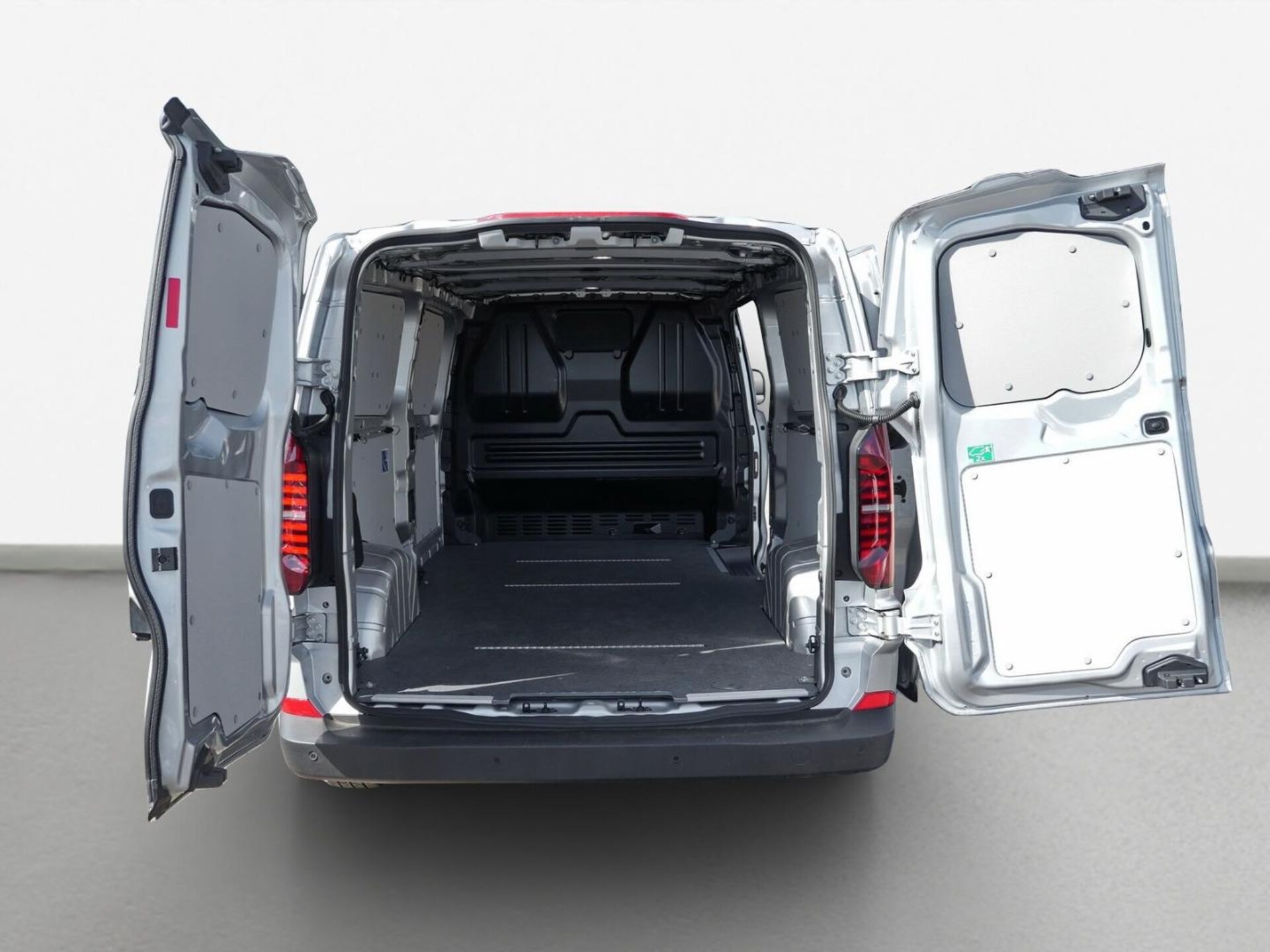 Volkswagen Transporter Kasten langer Radstand