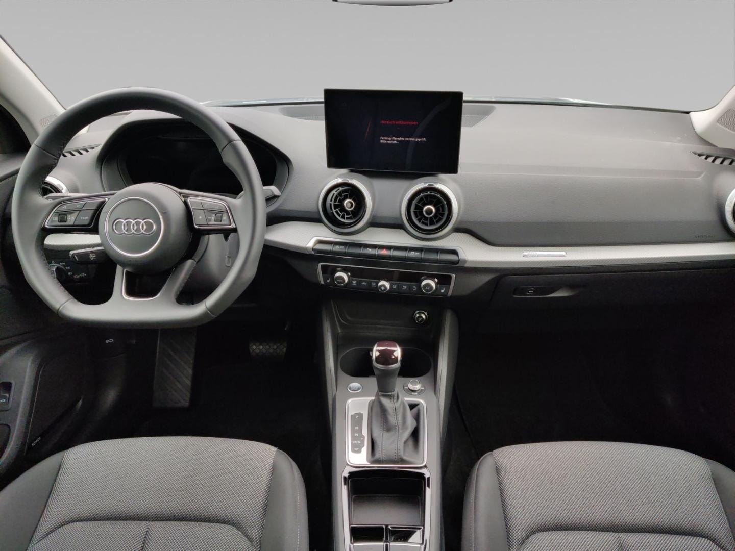 Bild über Audi Q2 advanced 35 TFSI S tronic - für weitere Informationen kontaktieren Sie den Audi Partner