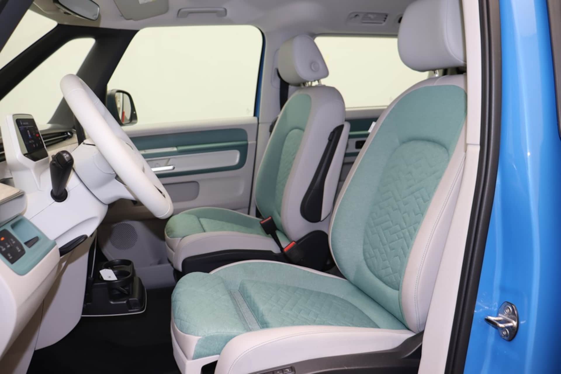 Volkswagen ID. Buzz Pure