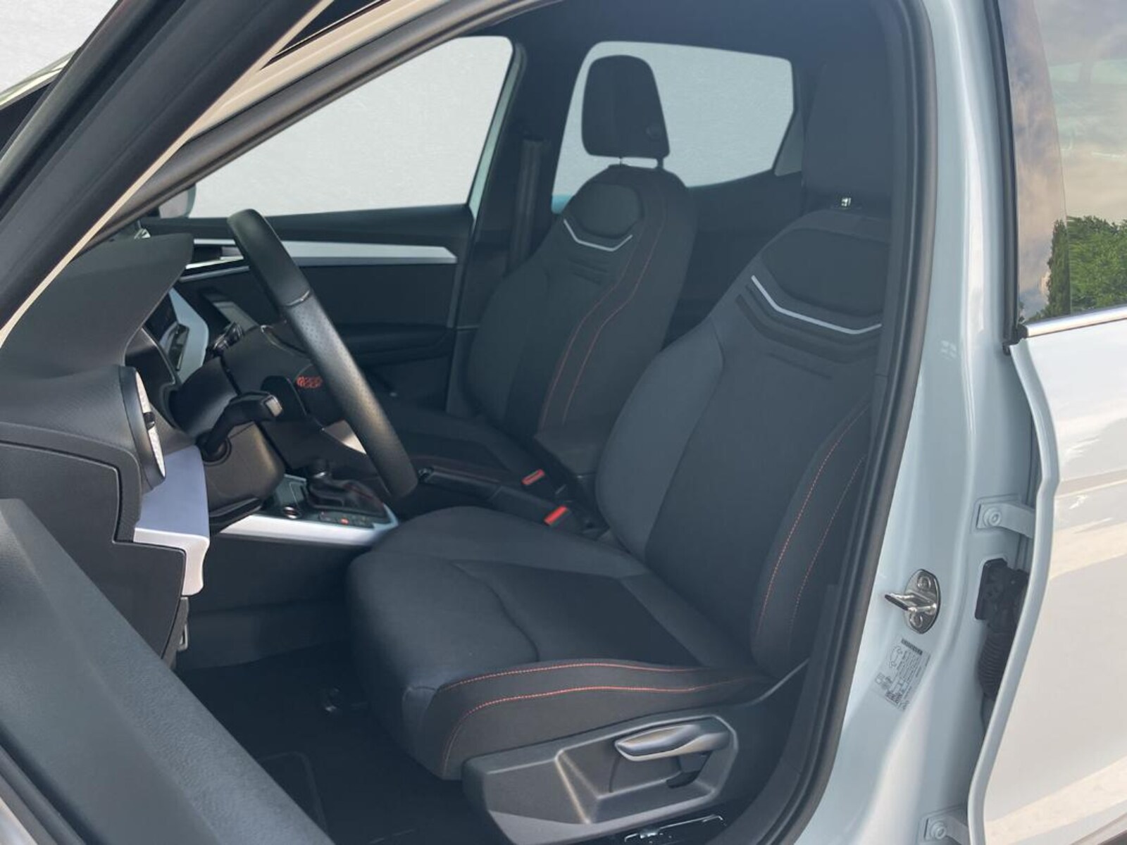 SEAT Arona – Bild 10