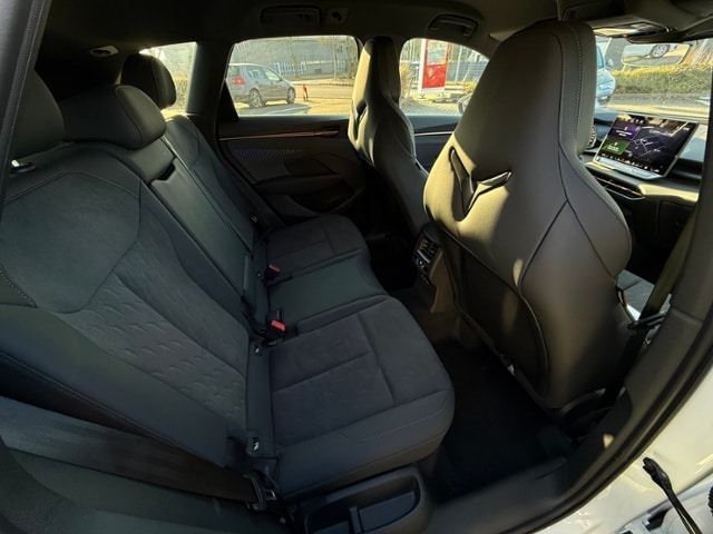 Bild des Autos 18