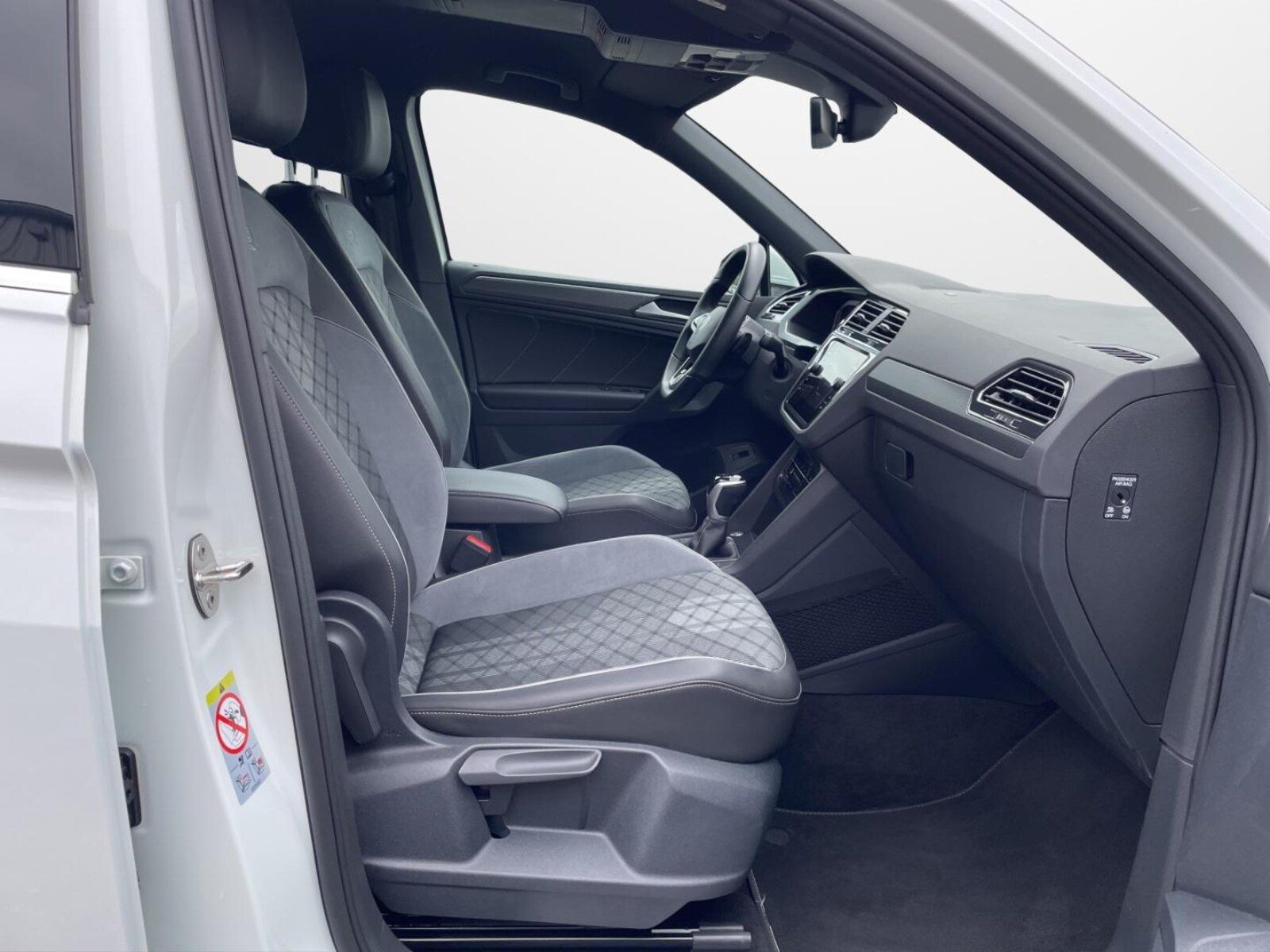 Volkswagen Tiguan – Bild 14