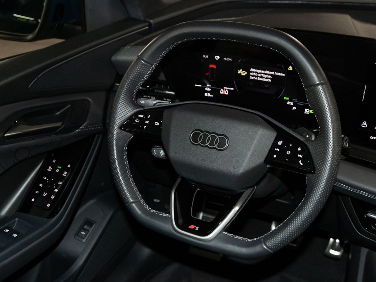 Bild über Audi Q6 SUV e-tron e-tron quattro - für weitere Informationen kontaktieren Sie den Audi Partner
