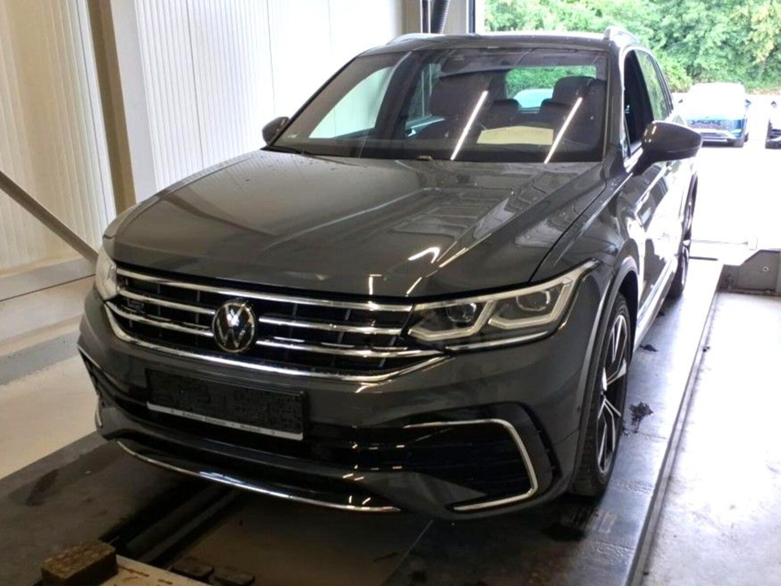 Volkswagen Tiguan – Bild 2