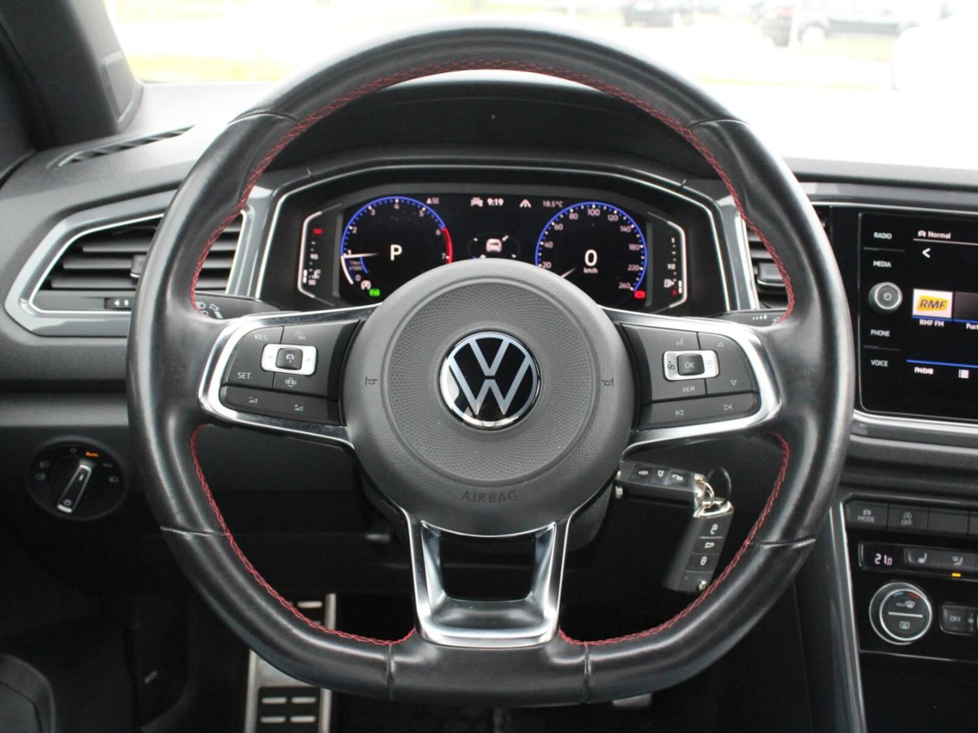 Volkswagen T-Roc Sport
