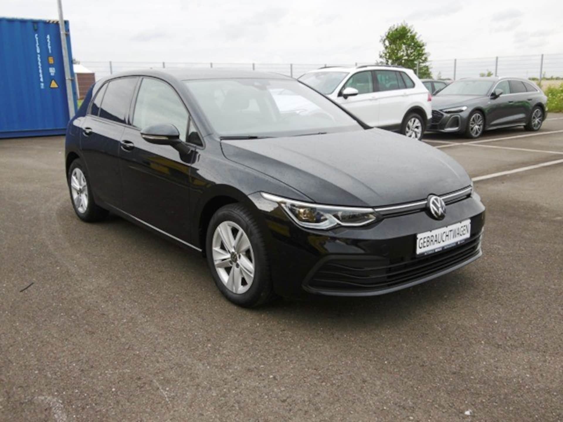 Volkswagen Golf Life