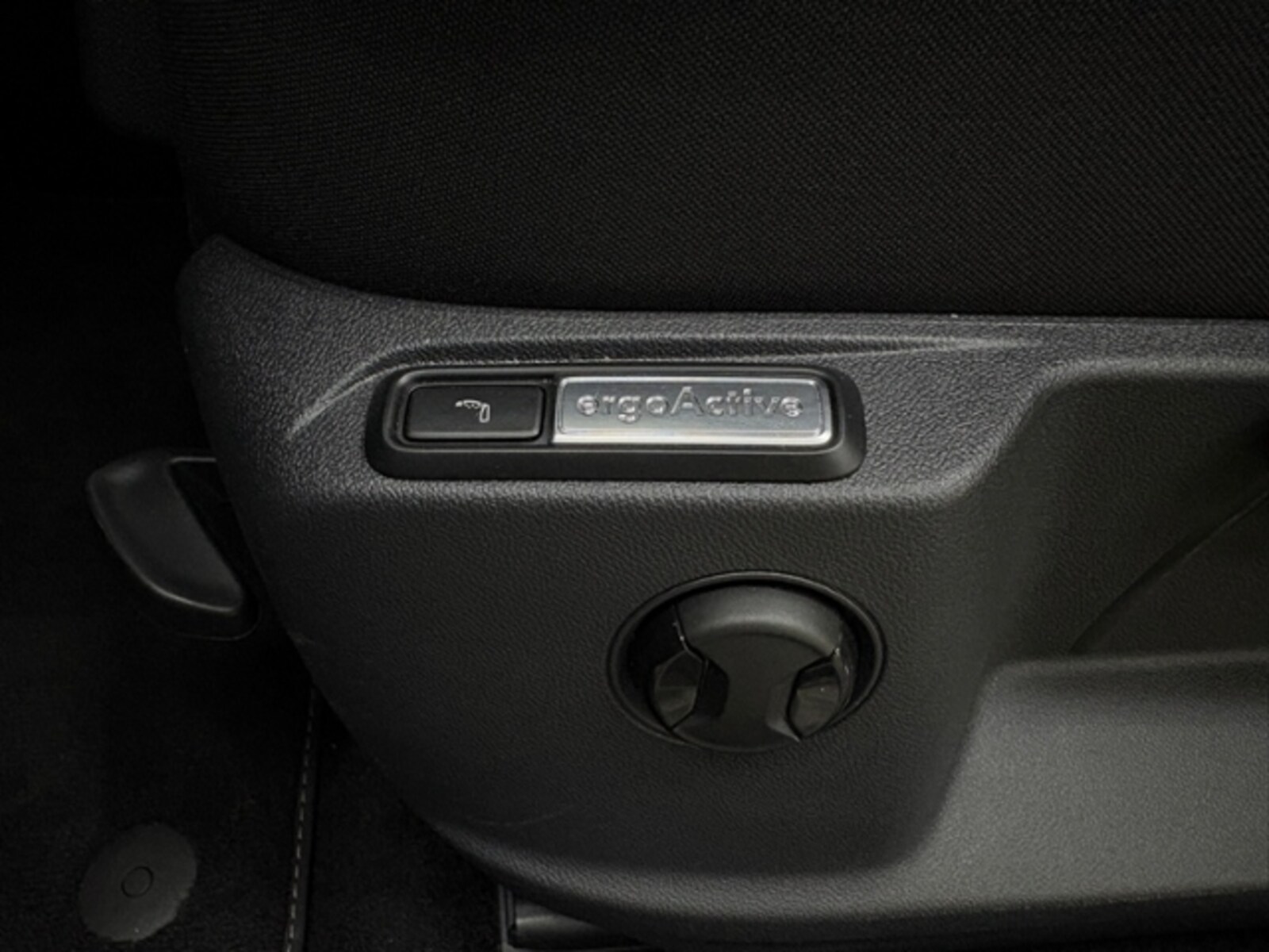 Volkswagen T-Roc – Bild 15