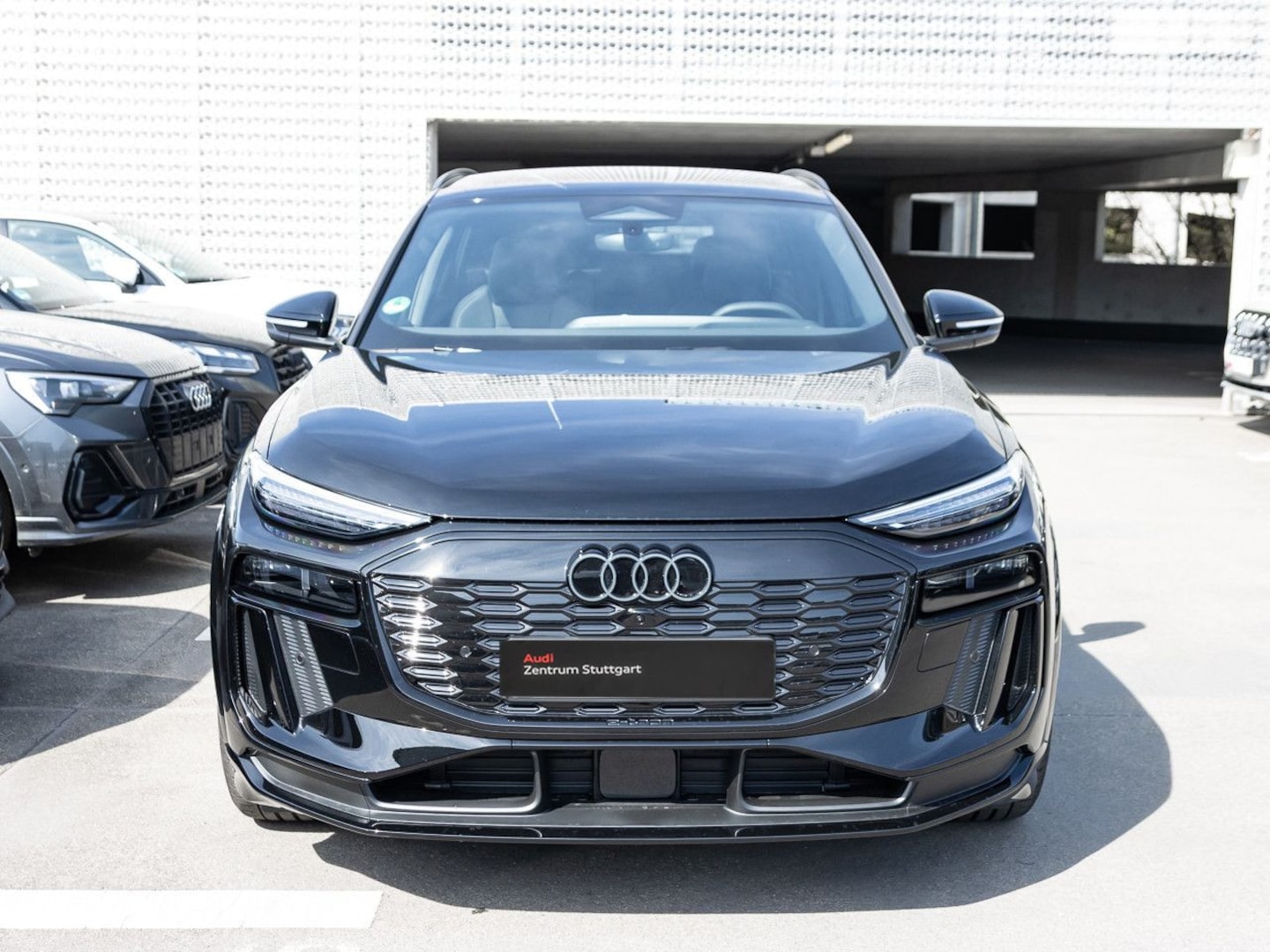 Bild über Audi Q6 SUV e-tron e-tron quattro - für weitere Informationen kontaktieren Sie den Audi Partner