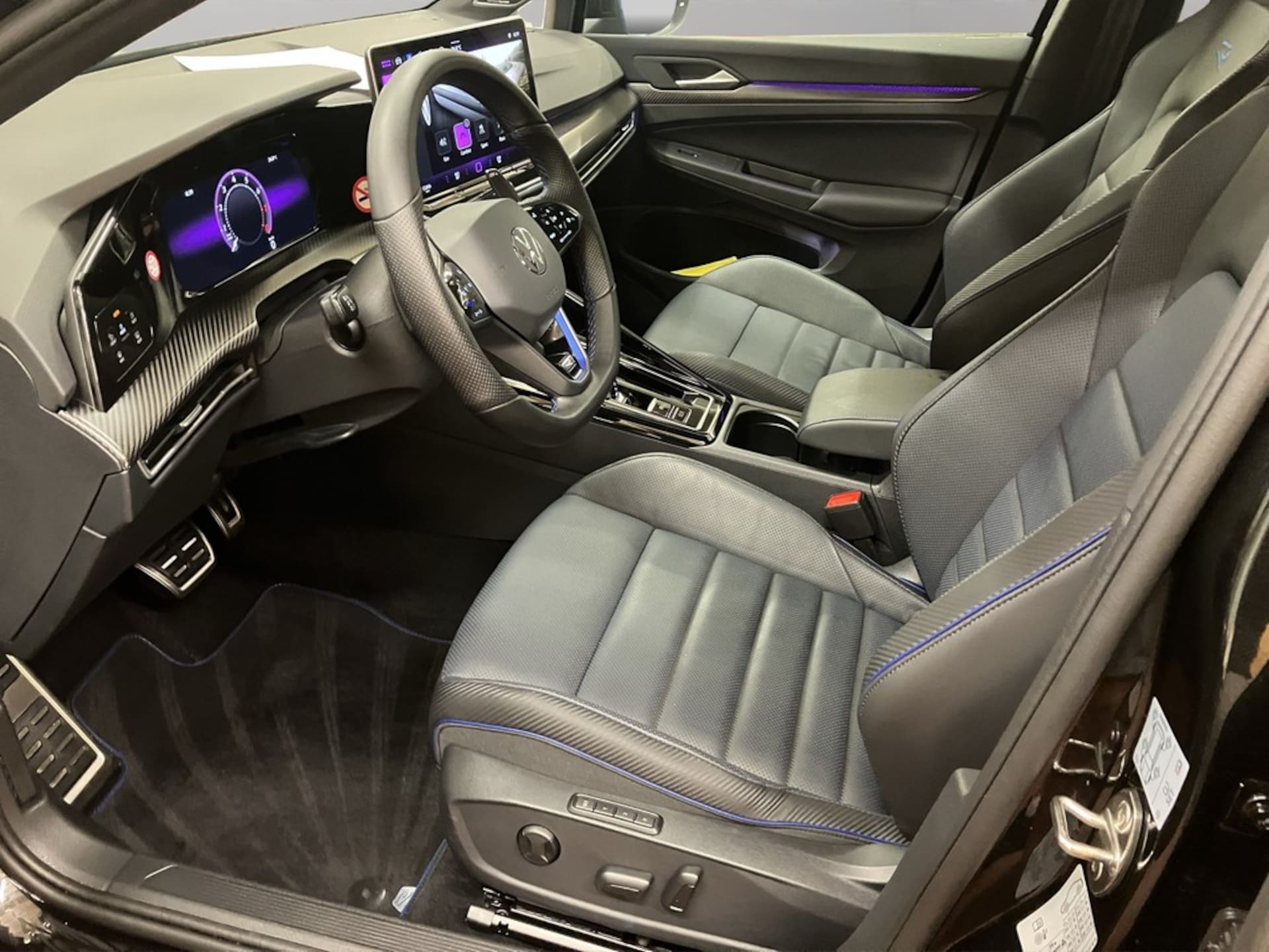 Volkswagen Golf R Black Edition