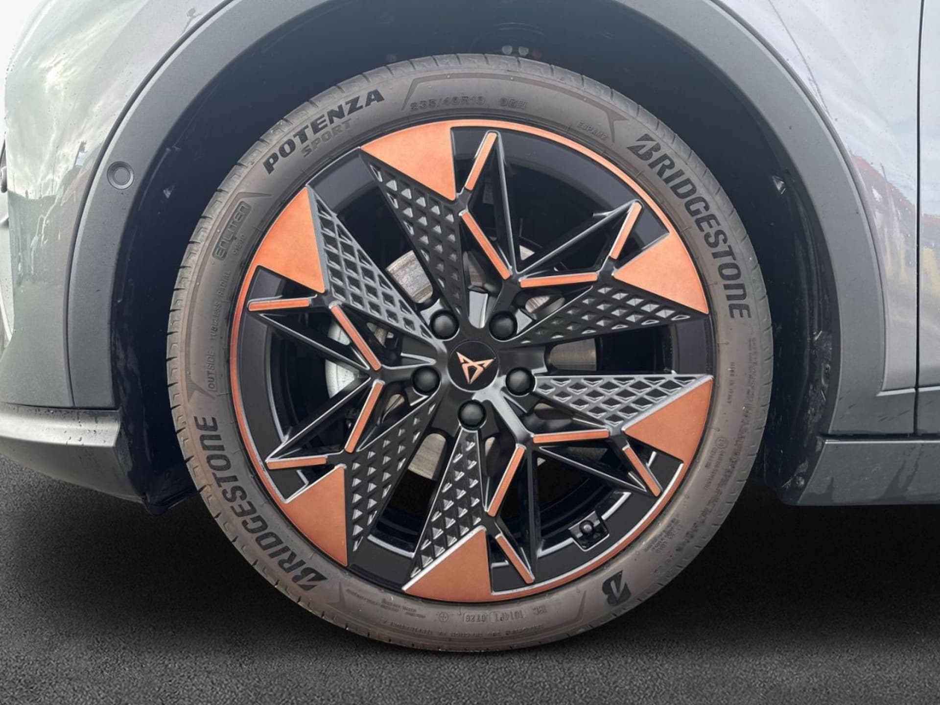 CUPRA Raval Endurance