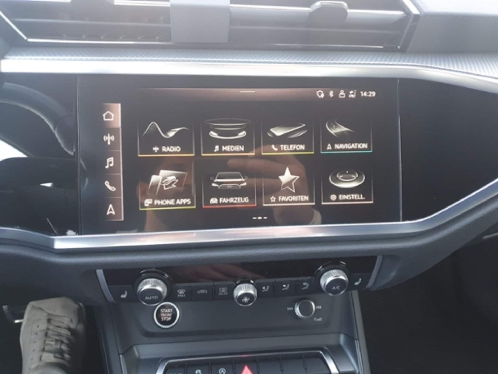 Audi Q3 Sportback S line
