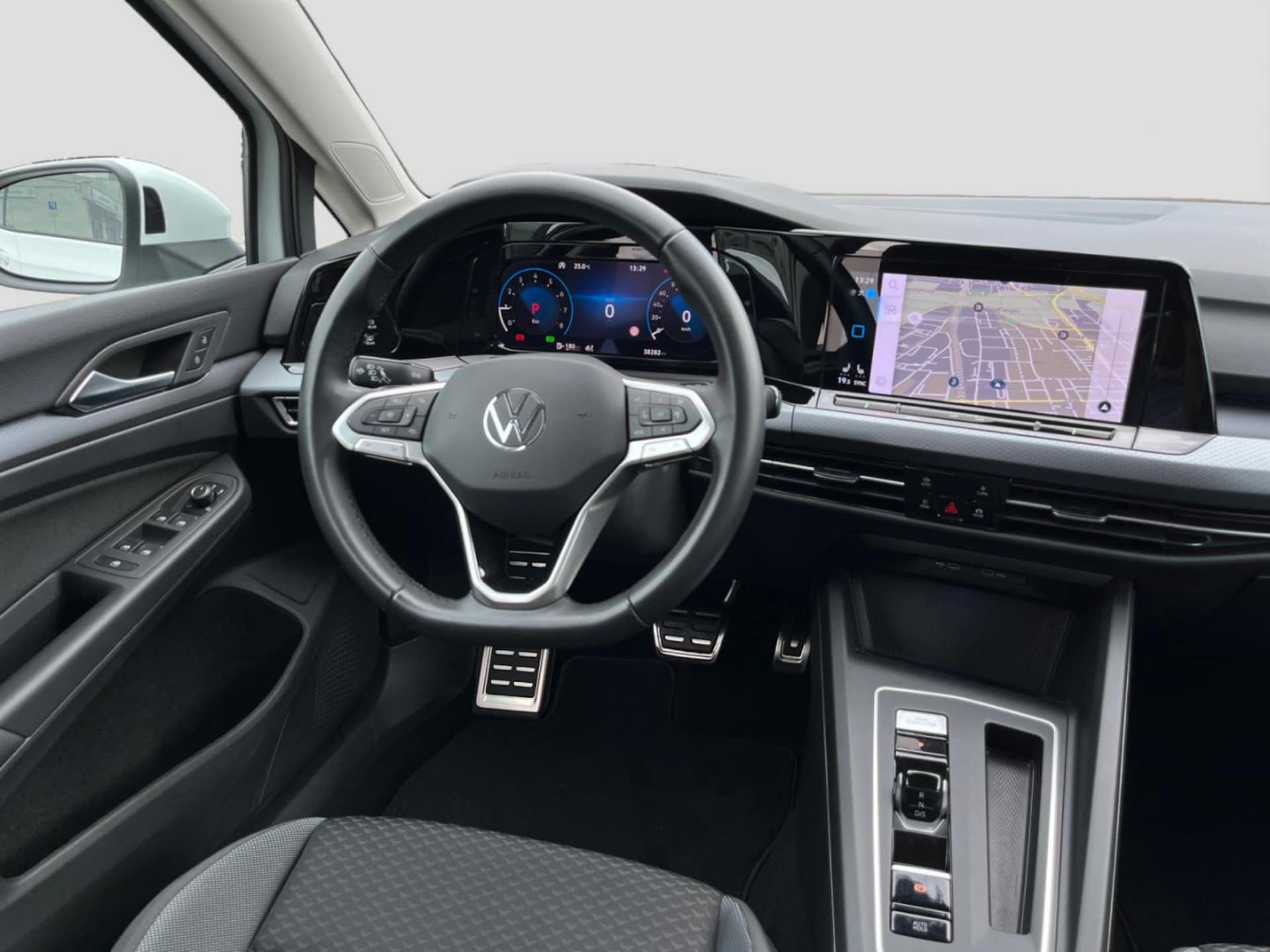 Volkswagen Golf Active