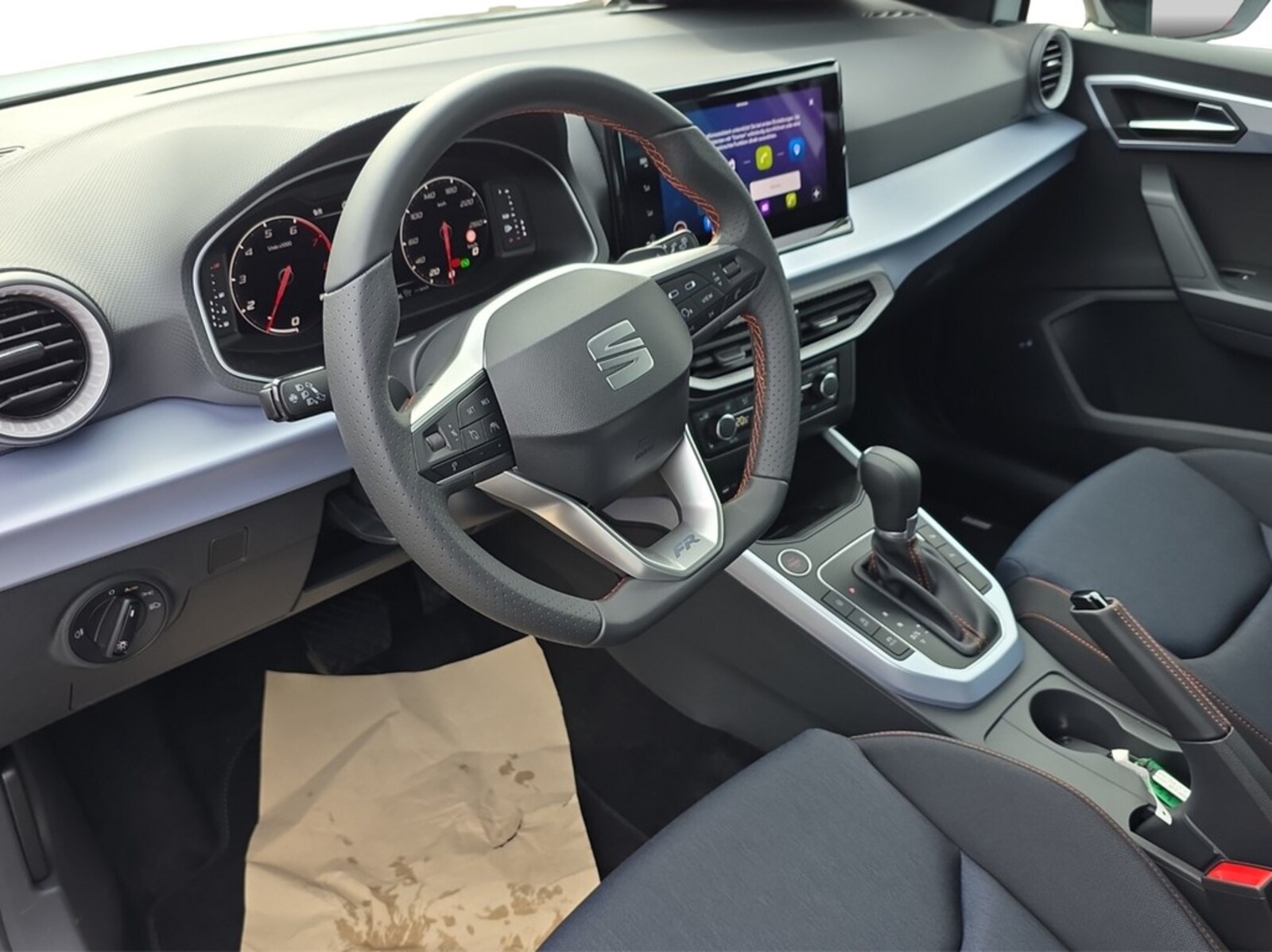 SEAT Arona – Bild 11