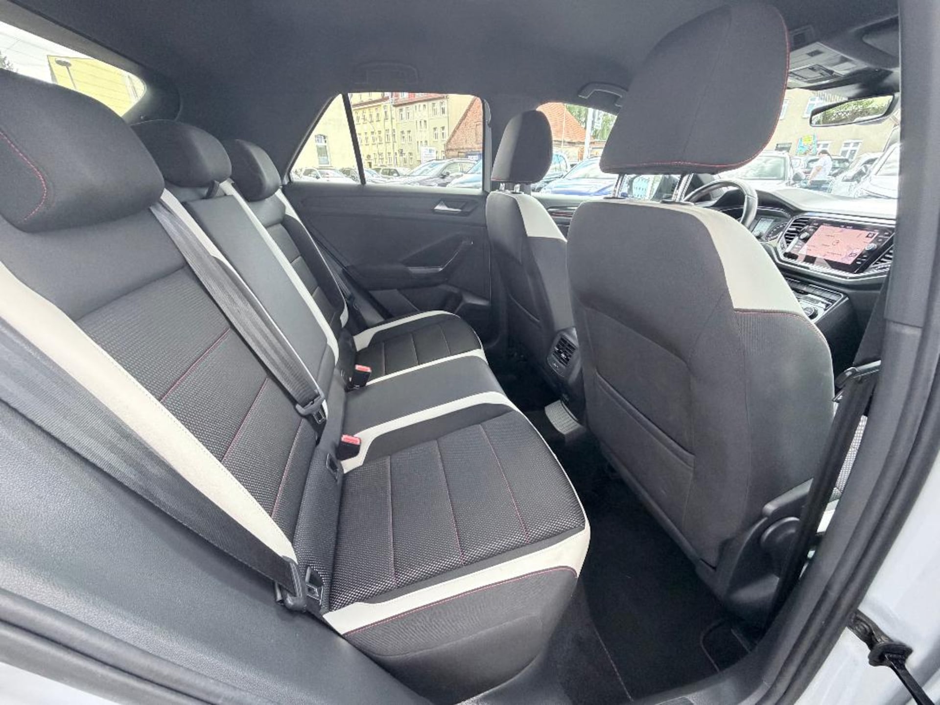 Volkswagen T-Roc Sport