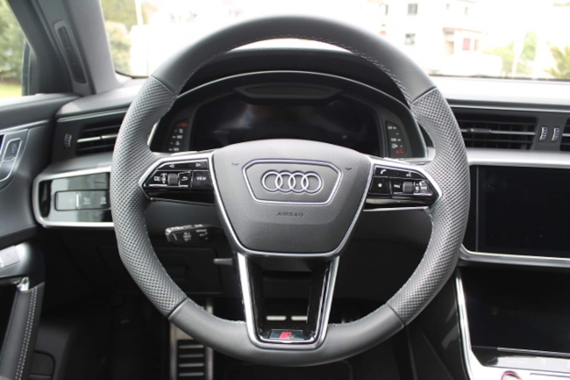 Audi S6 Avant