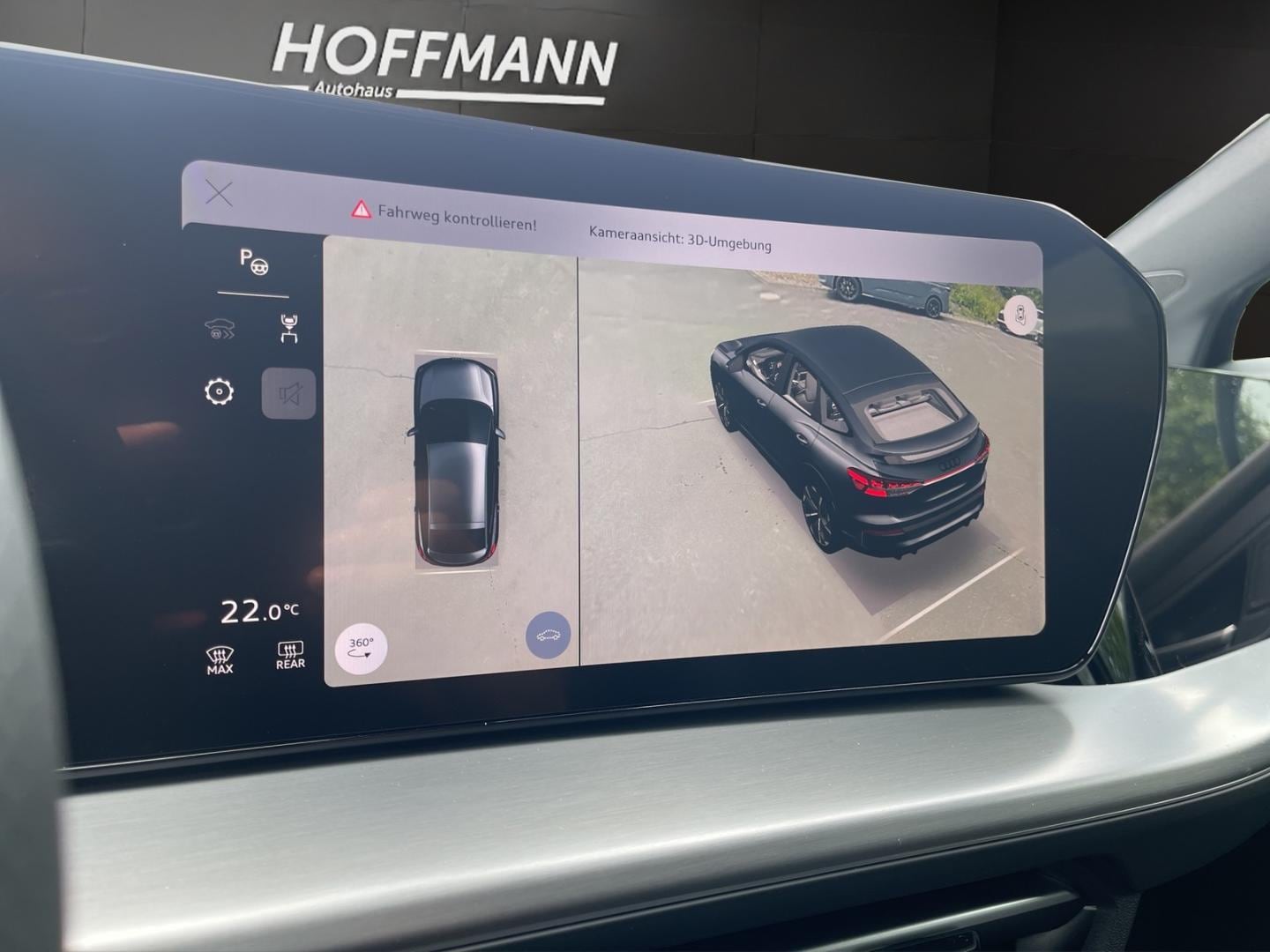 Bild über Audi Q4 Sportback e-tron e-tron performance 210 kW - für weitere Informationen kontaktieren Sie den Audi Partner