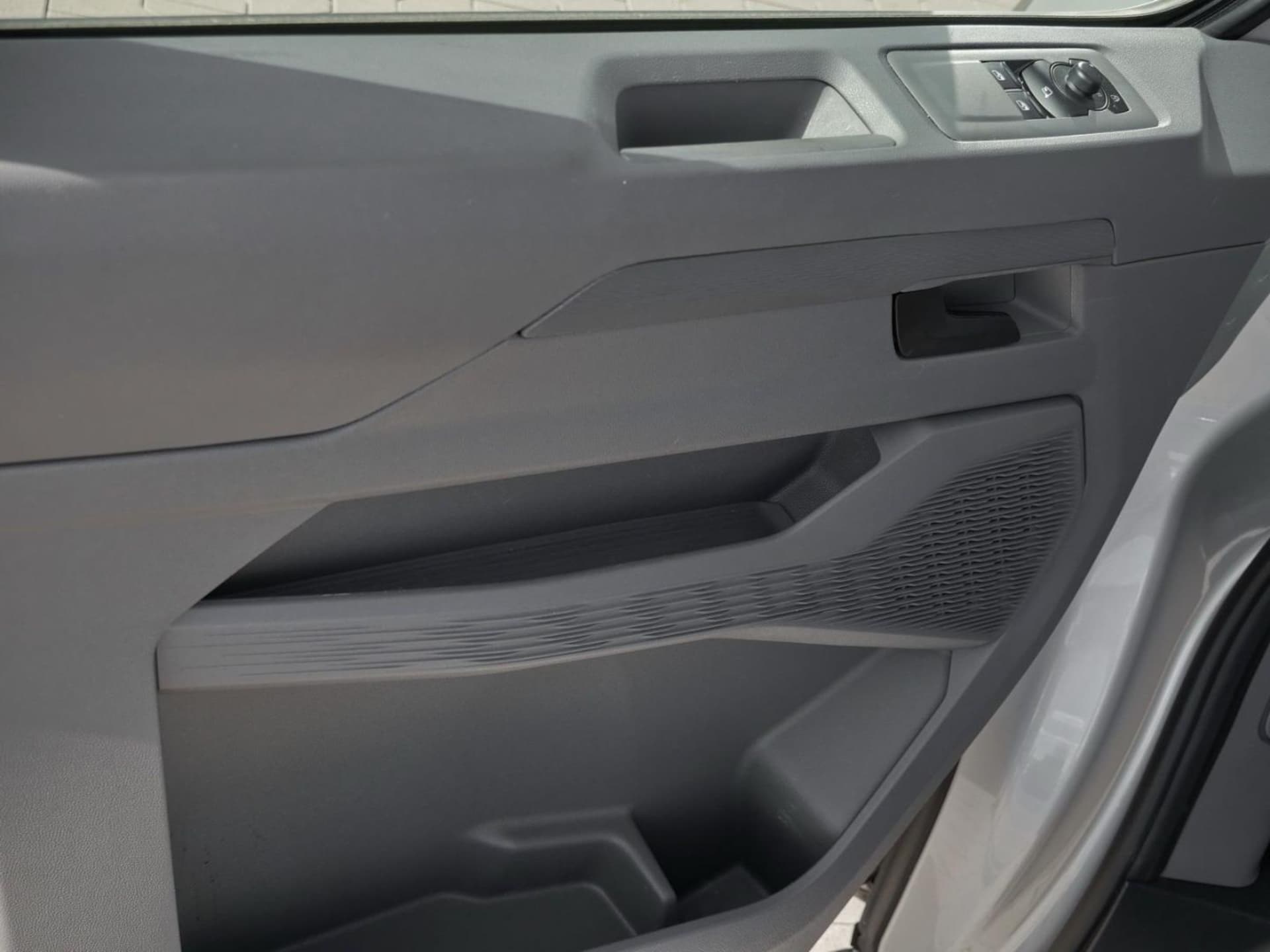 Volkswagen Transporter Kasten langer Radstand
