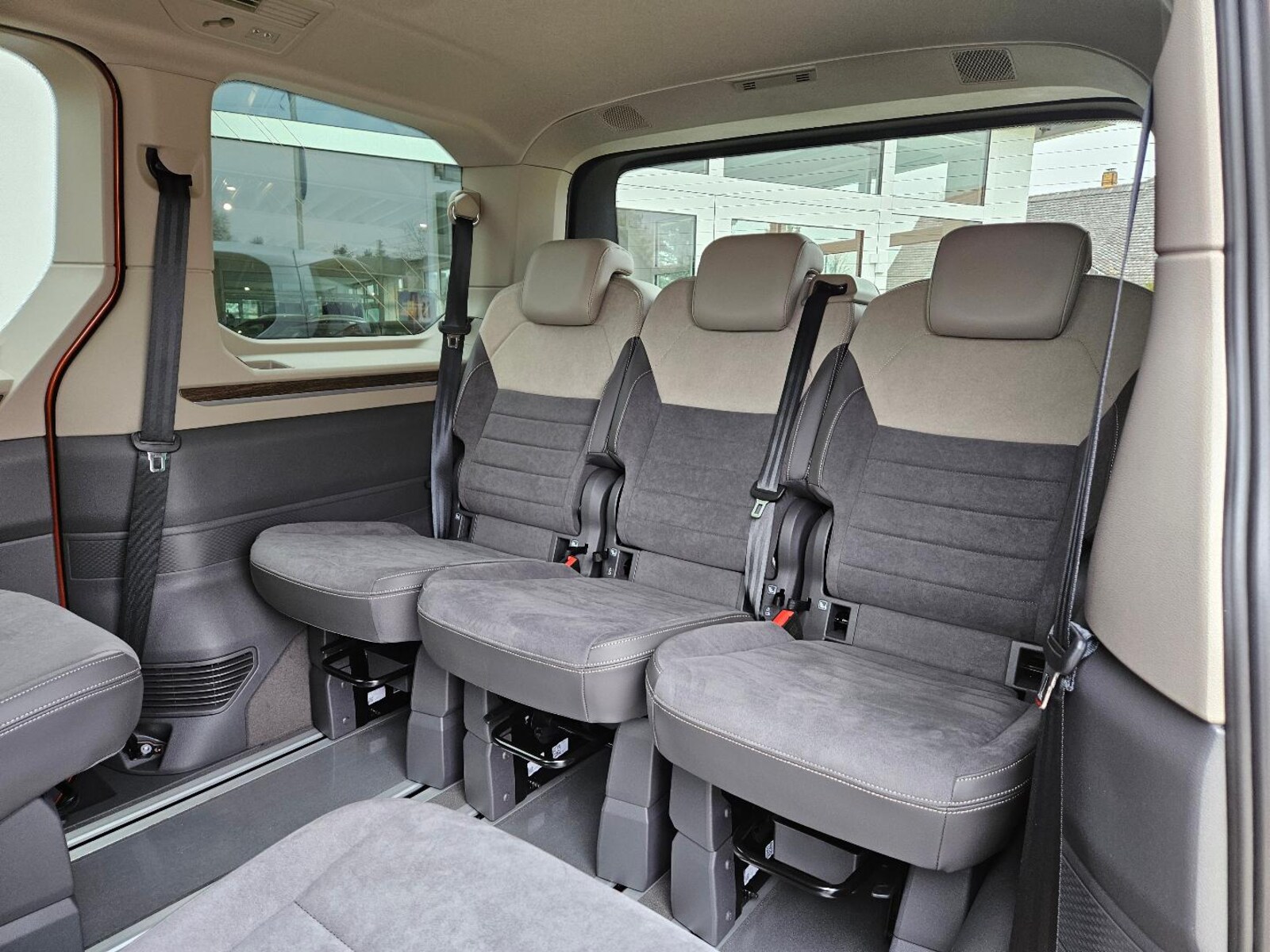Volkswagen Multivan – Bild 7