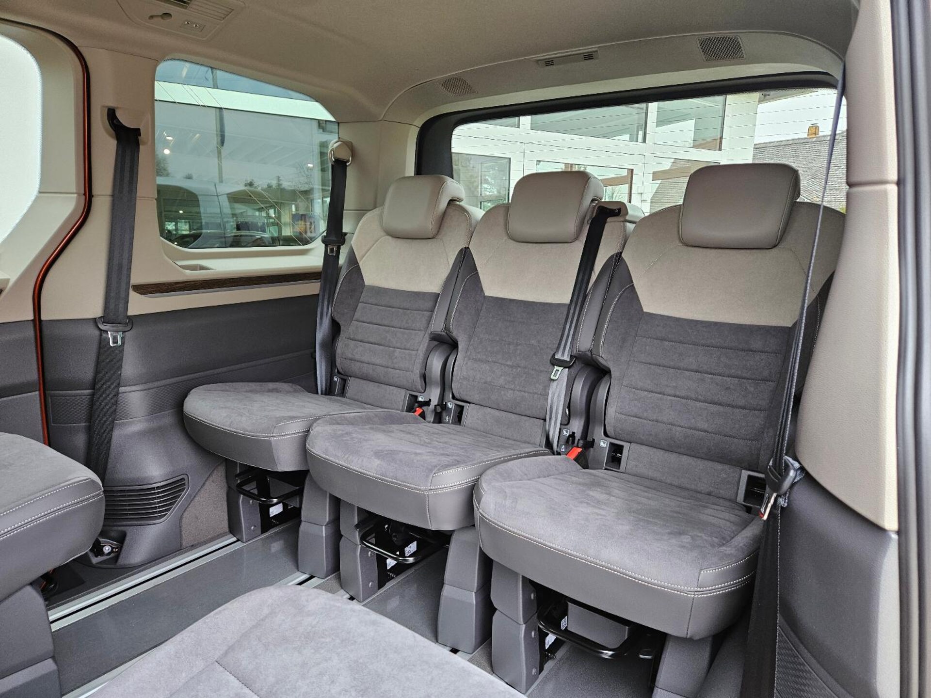 Volkswagen Multivan Style