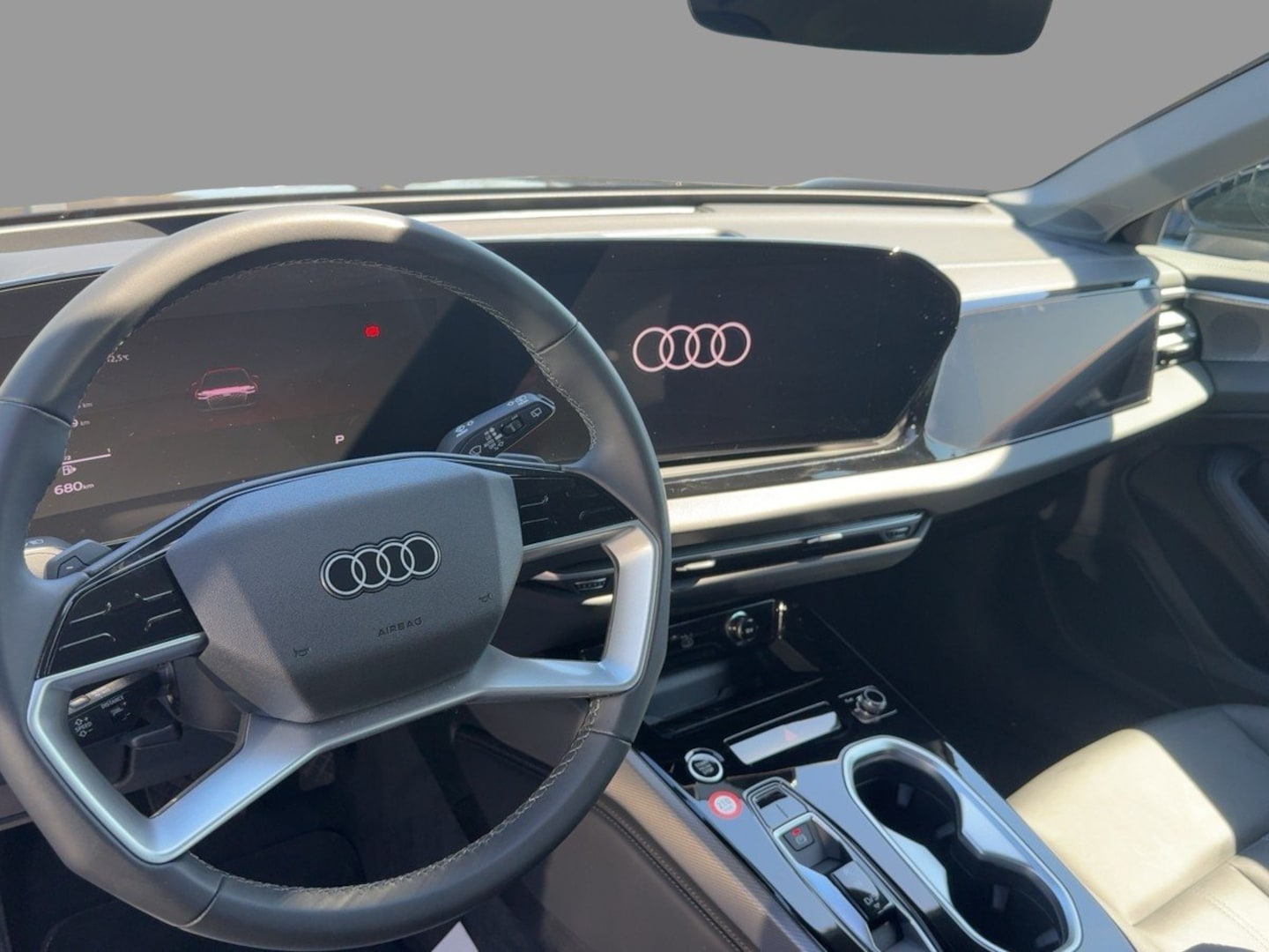 Bild über Audi A6 Avant TFSI 150 kW S tronic - für weitere Informationen kontaktieren Sie den Audi Partner