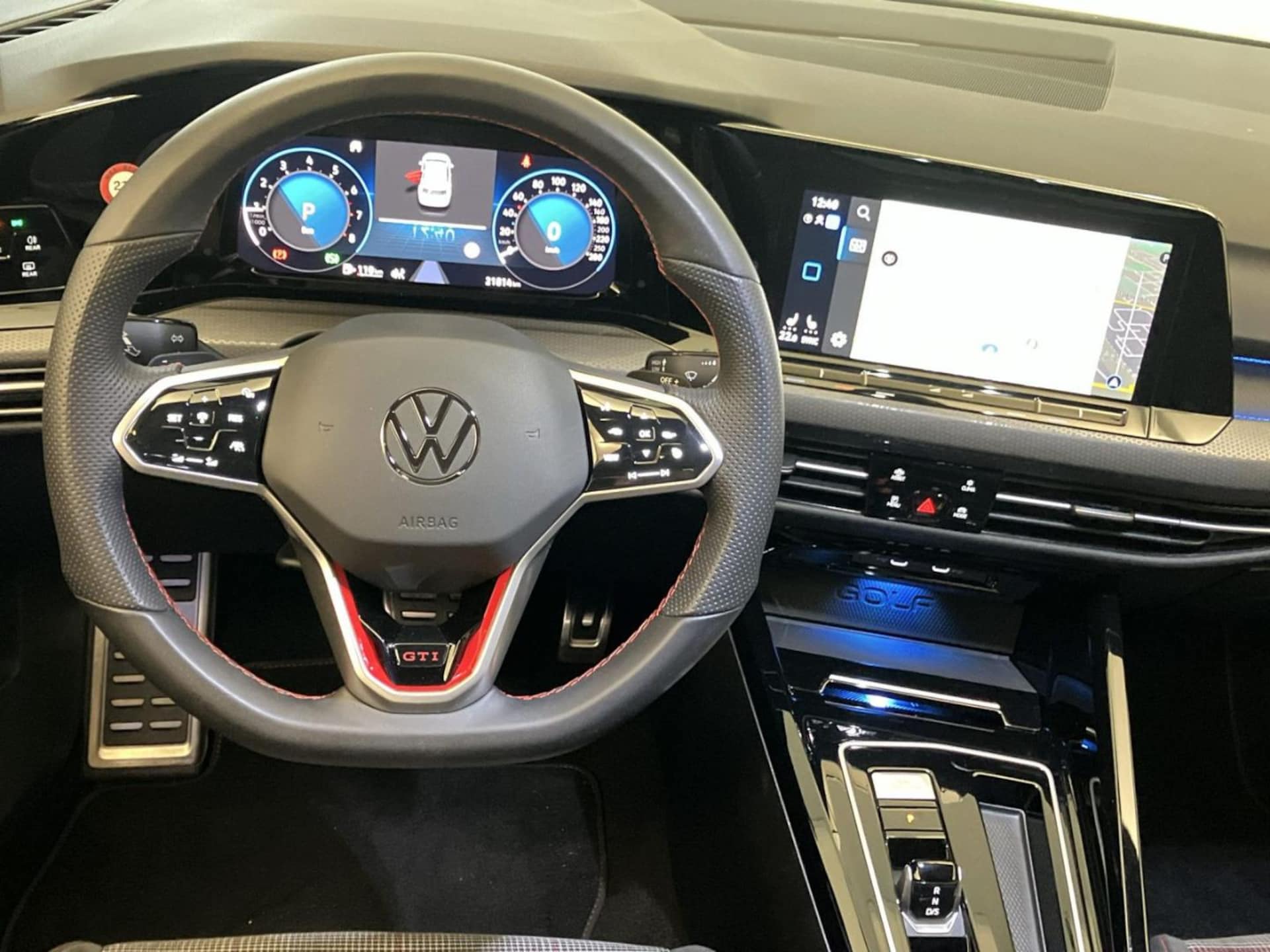 Volkswagen Golf GTI