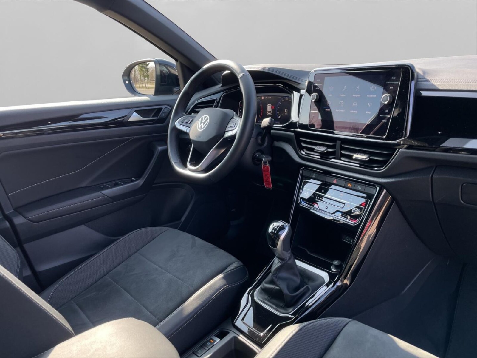 Volkswagen T-Roc – Bild 11