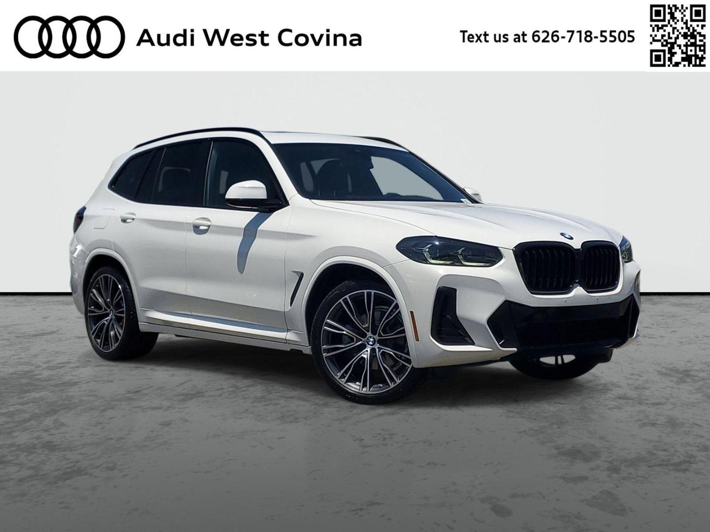 2022 BMW X3 xDrive30i's photo