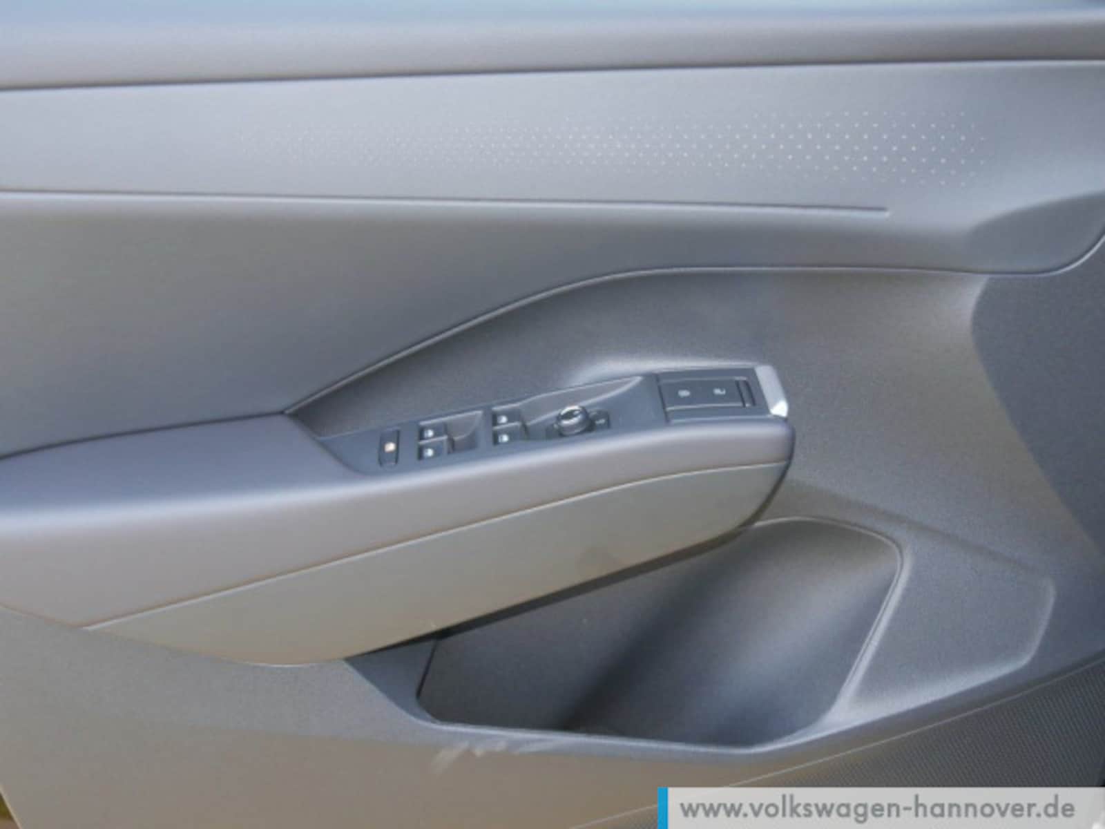 Volkswagen T-Roc – Bild 9