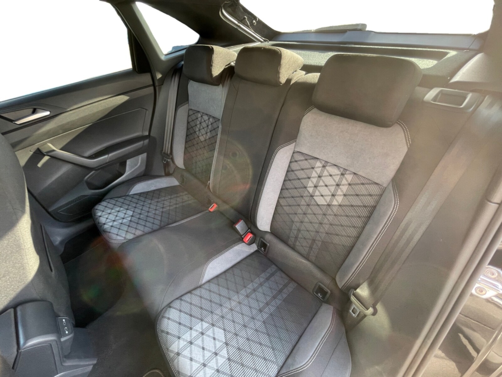Volkswagen Taigo – Bild 13