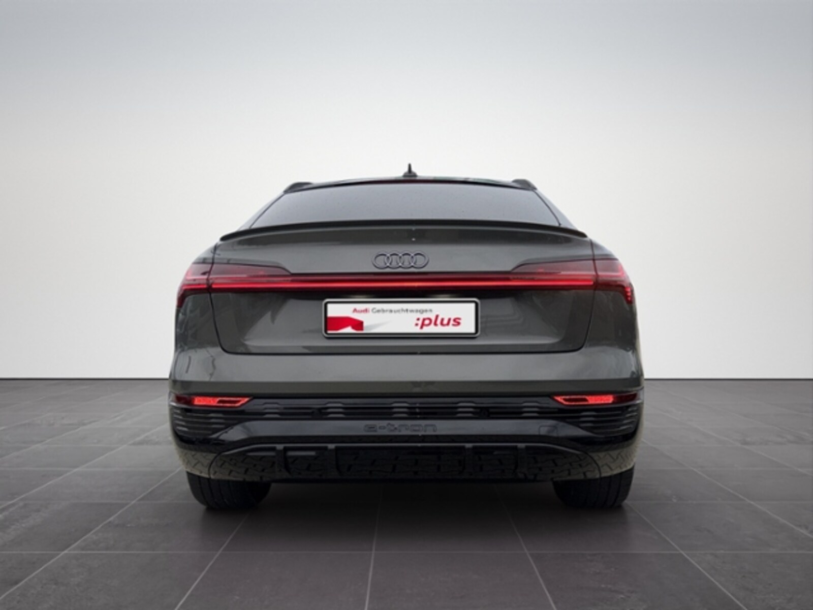 Audi Q8 Sportback e-tron – Bild 6