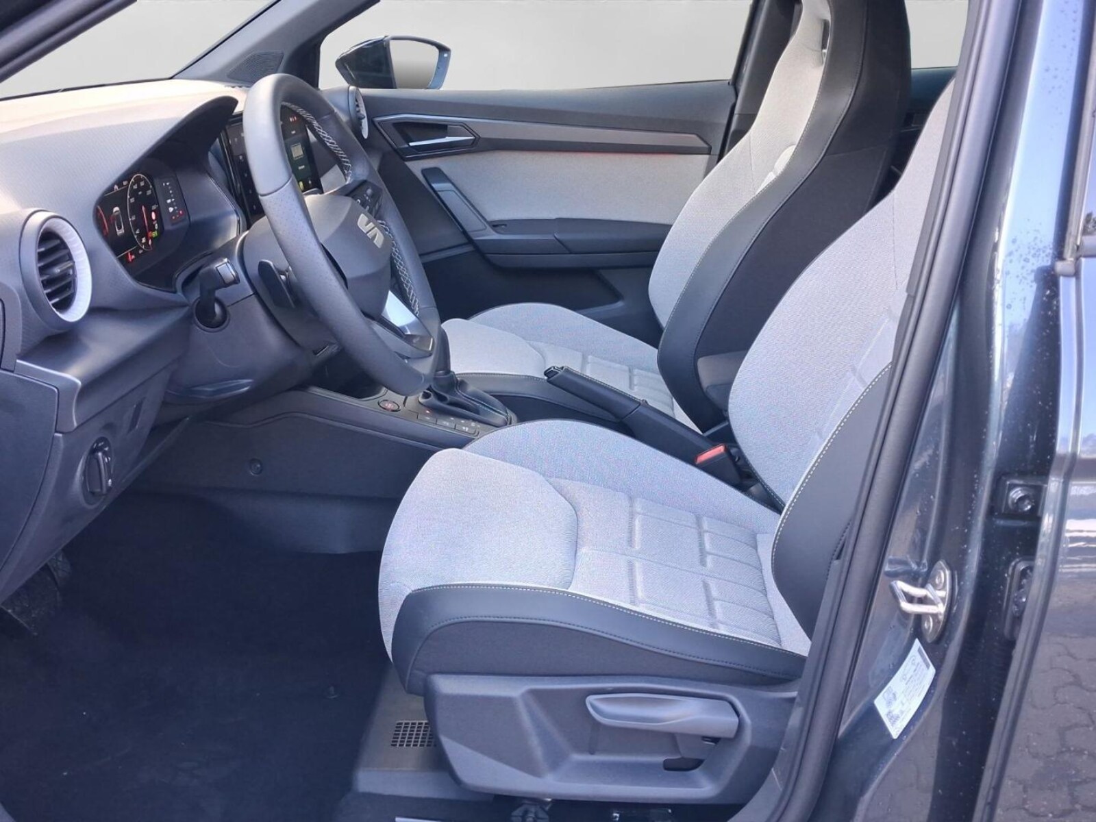SEAT Arona – Bild 11