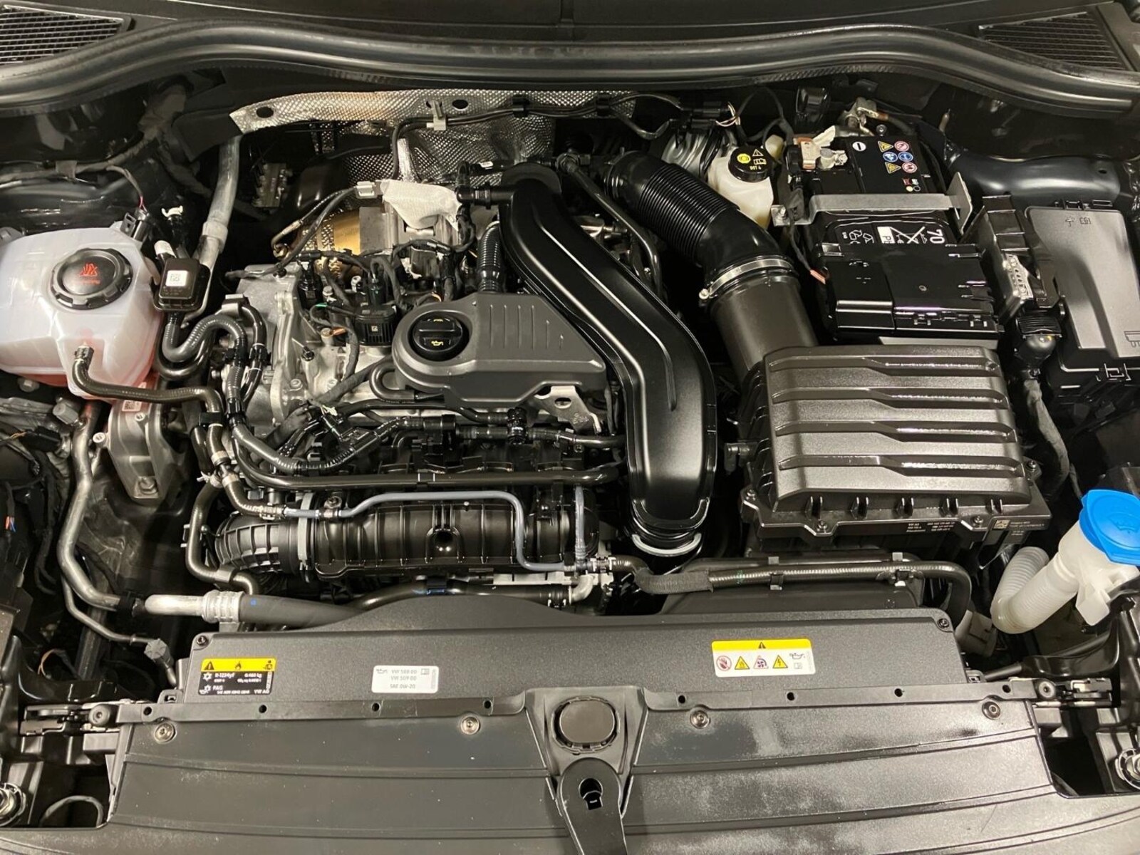 Volkswagen Tiguan – Bild 16