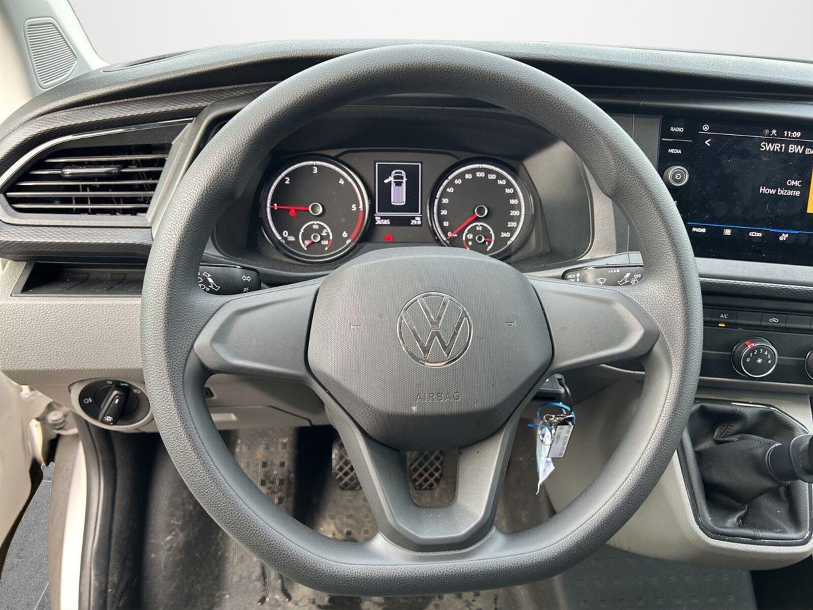 Volkswagen T6.1 Transporter Kasten kurzer Radstand – Bild 11
