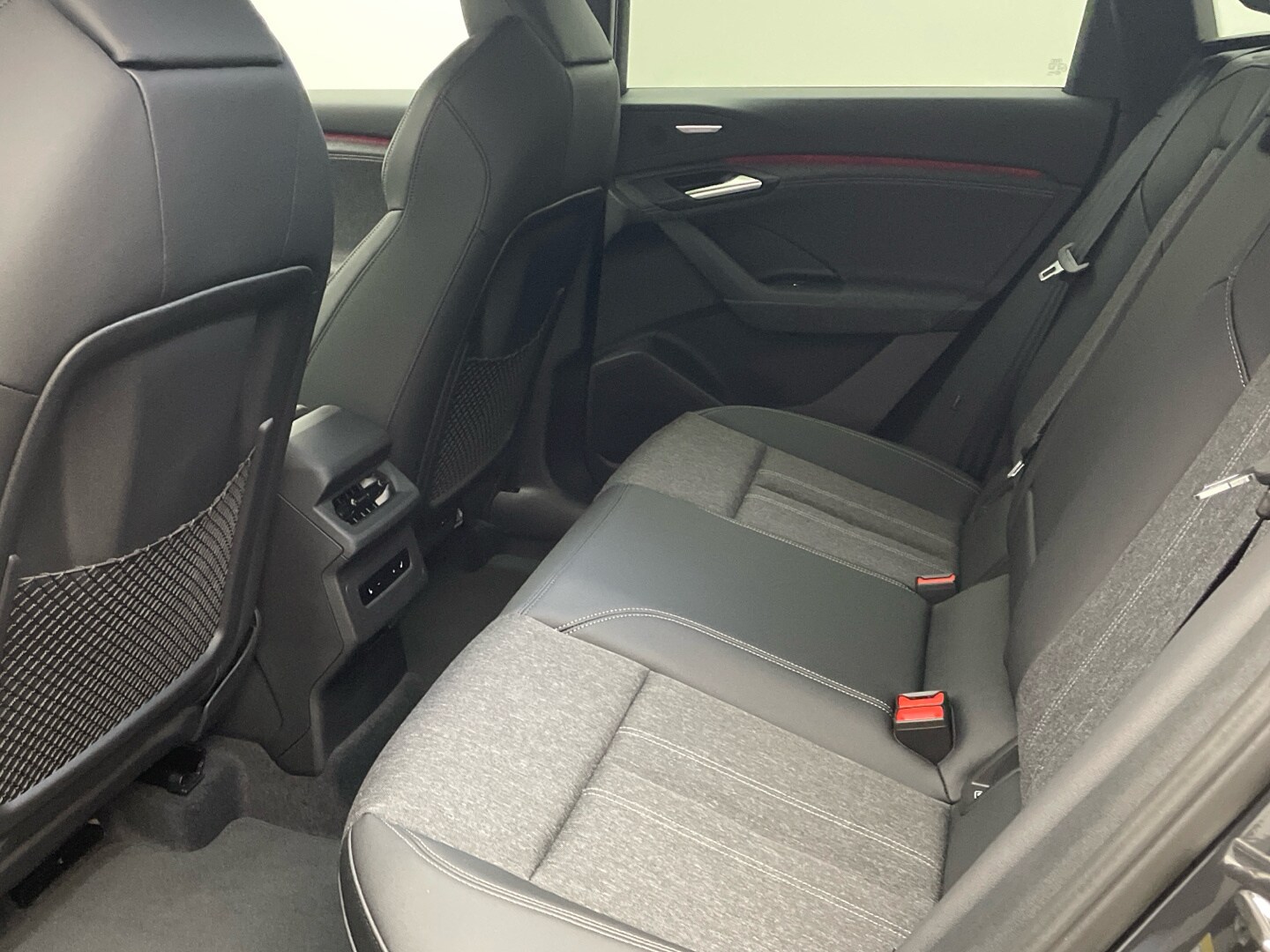 Image about Audi Q6 SUV e-tron e-tron performance