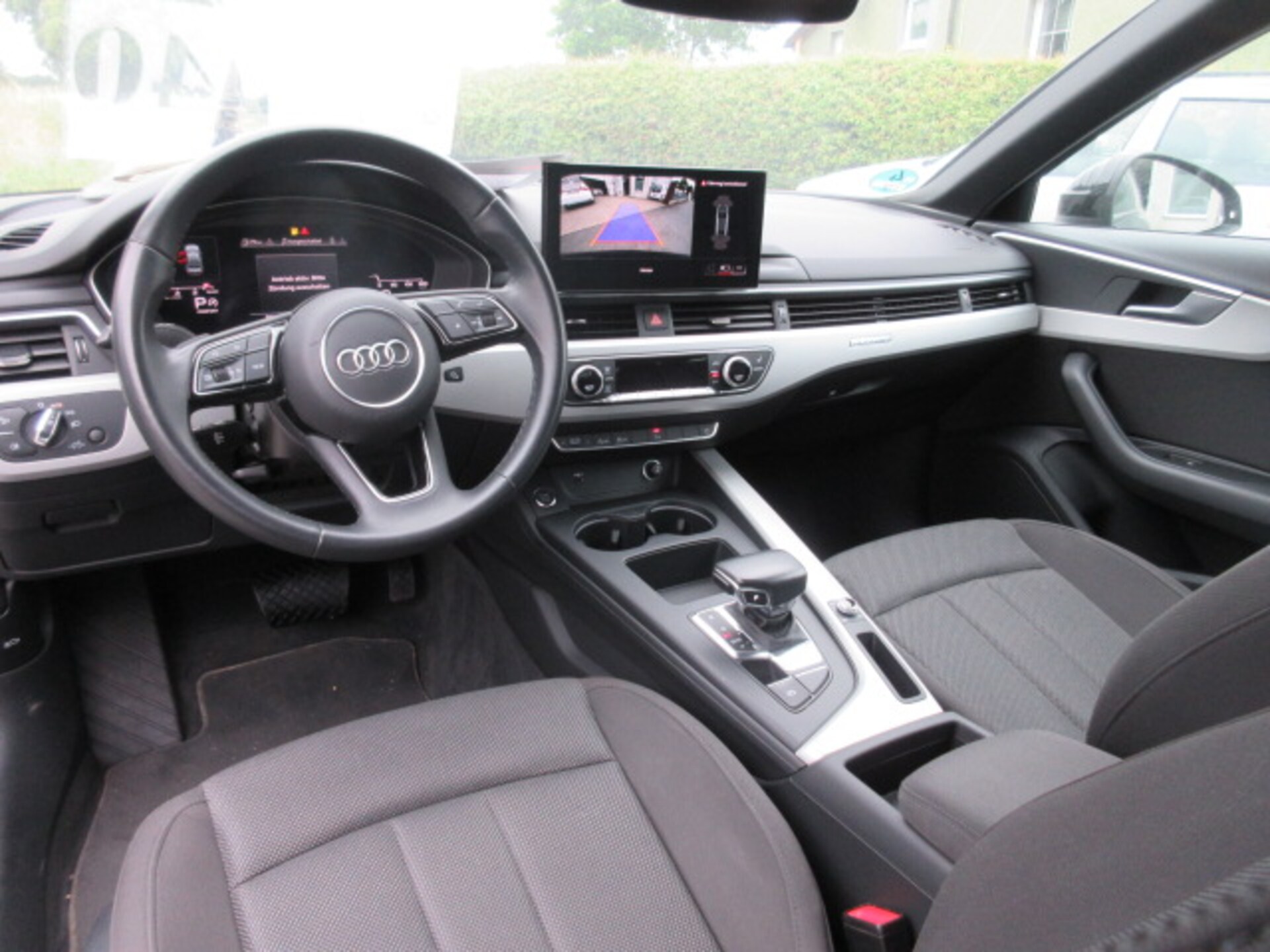 Audi A4 Limousine Advanced