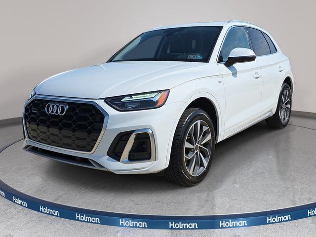 Photo of 2023 Audi Q5