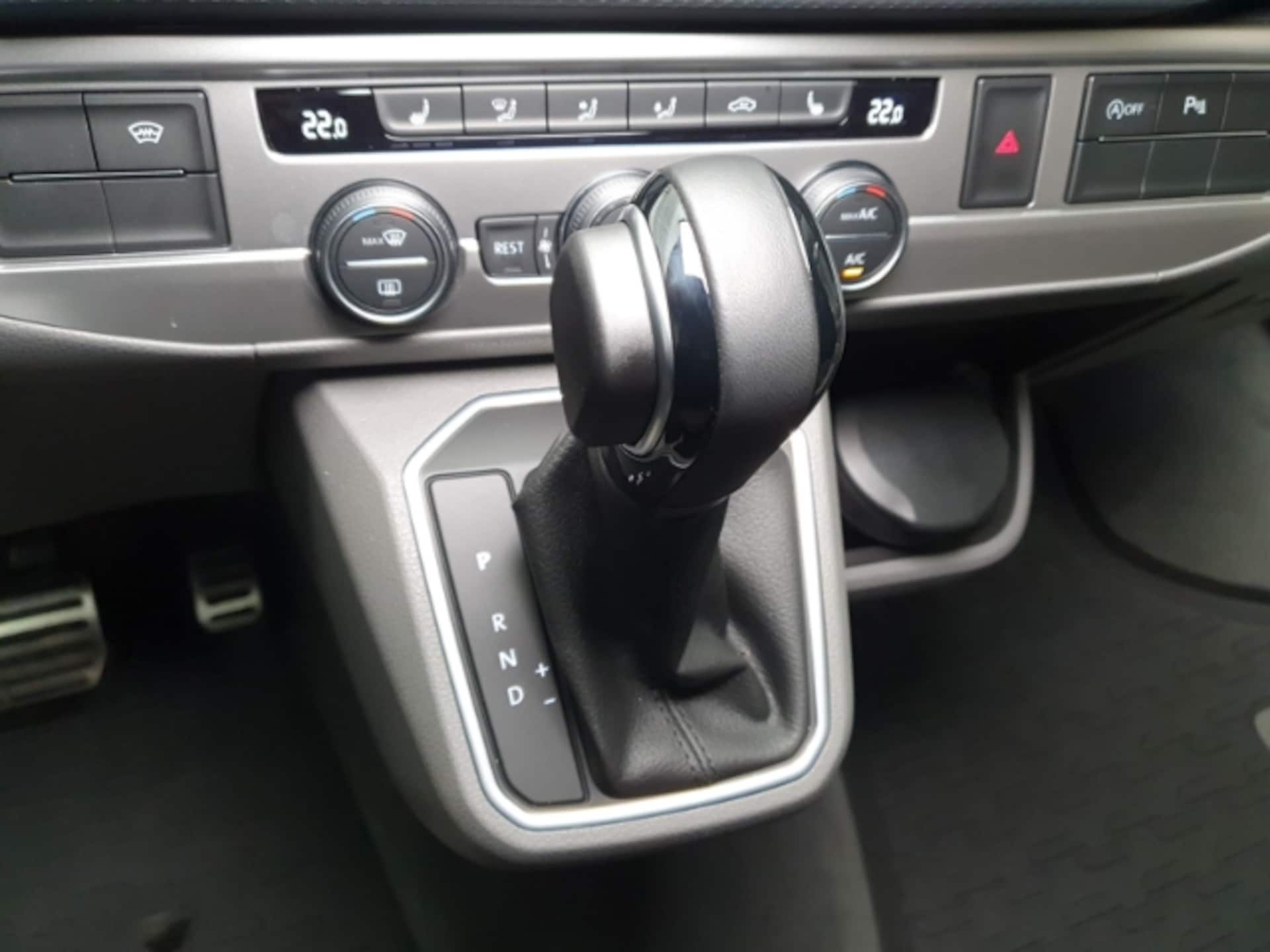 Volkswagen T6.1 California Beach