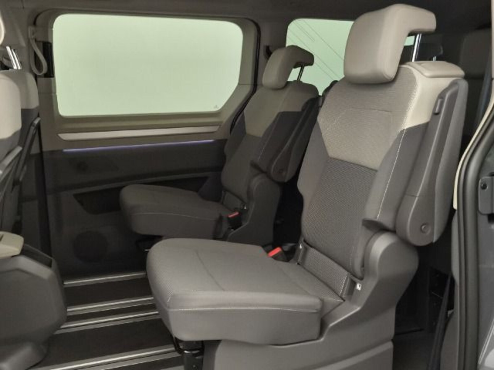 Volkswagen Multivan Langversion – Bild 6