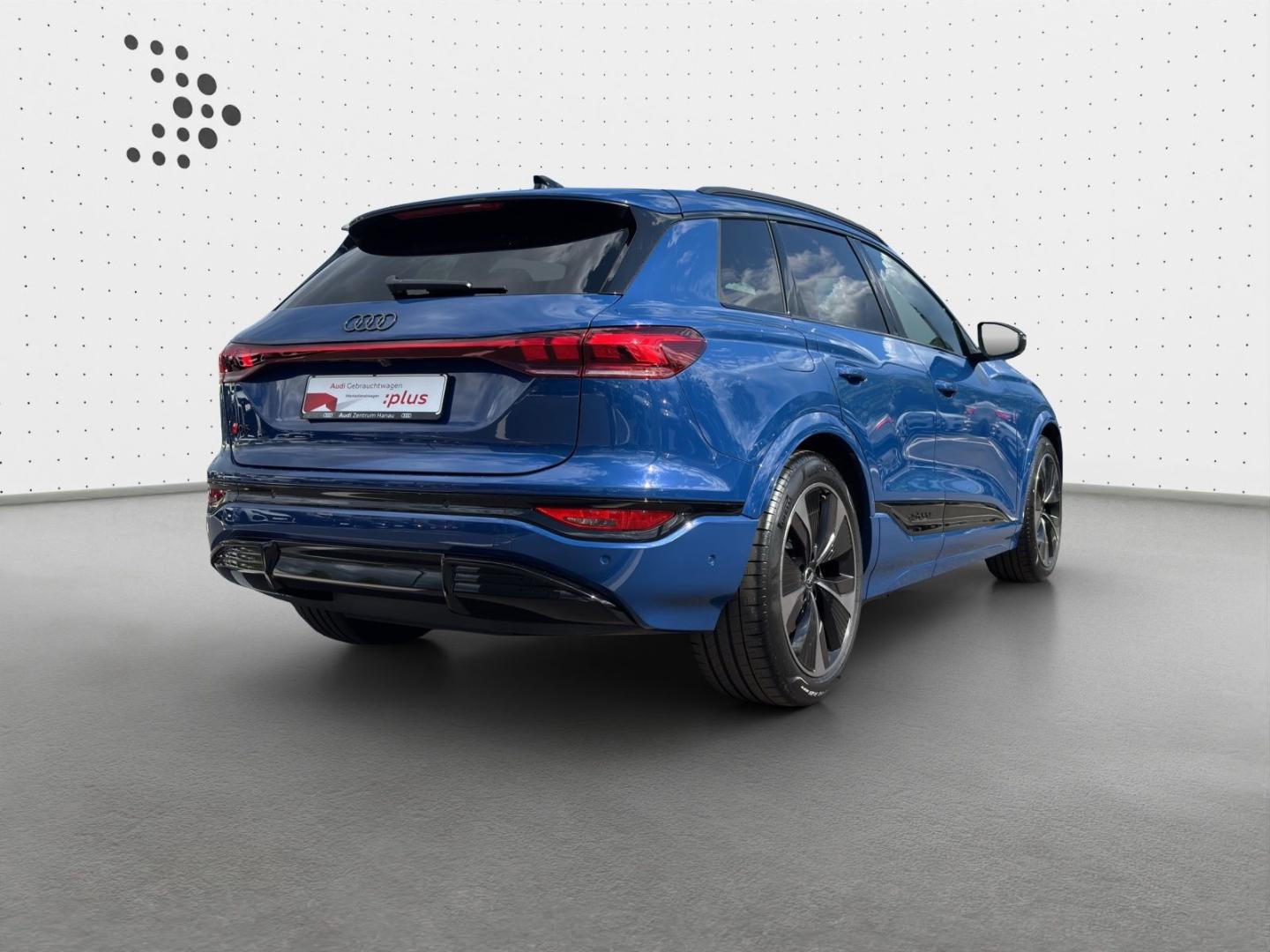 Image about Audi Q6 SUV e-tron e-tron quattro