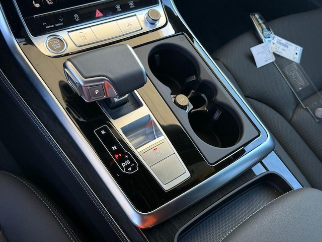 2026 Audi Q8 Premium Plus - Photo 32